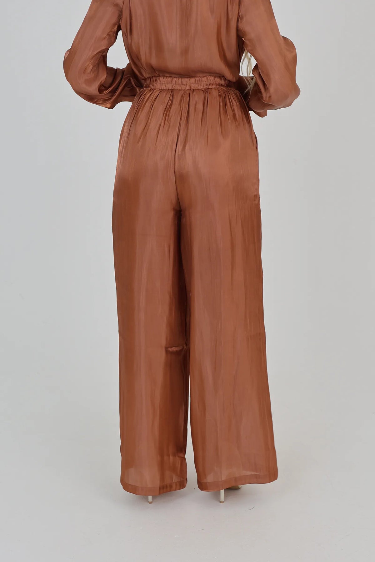 Pantallona silk look