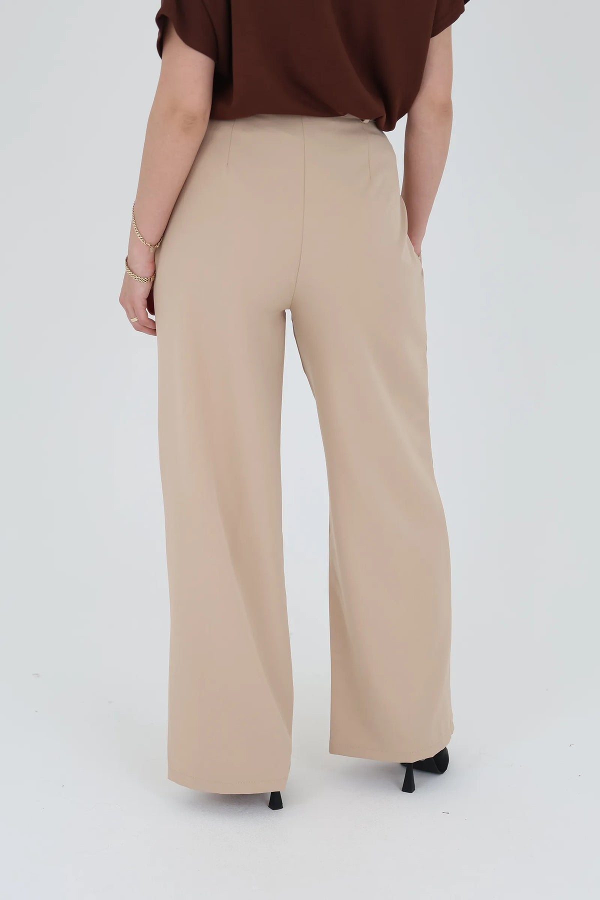 Pantallona wide leg