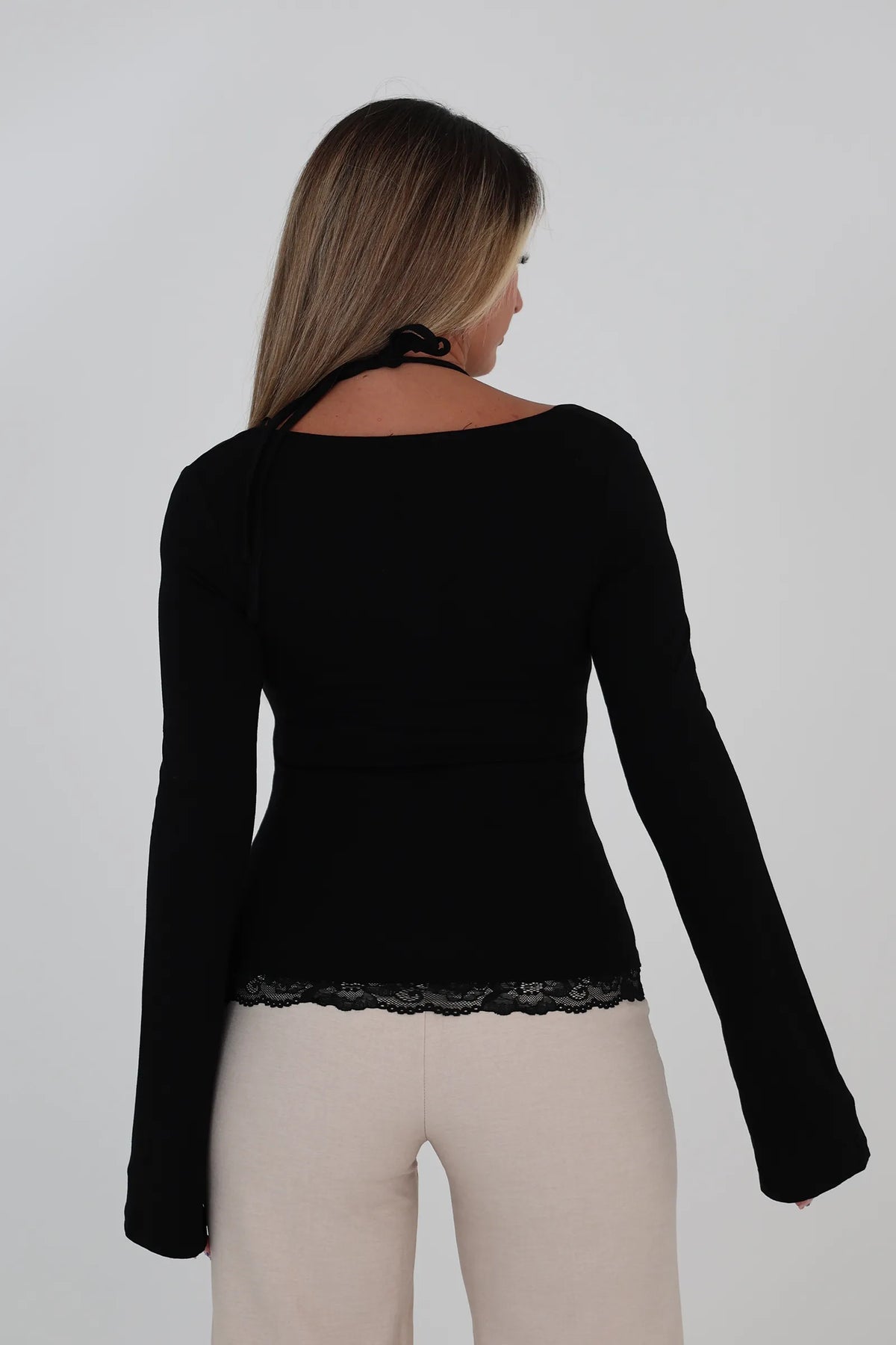 Bluze scoop neckline