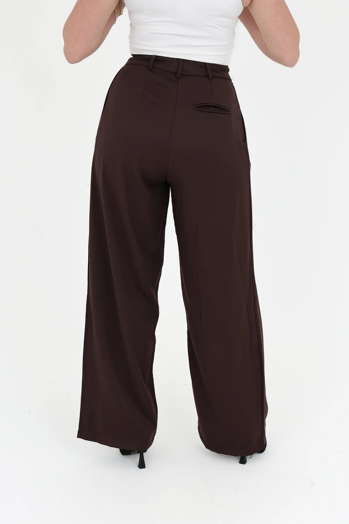 Pantallona button high waisted