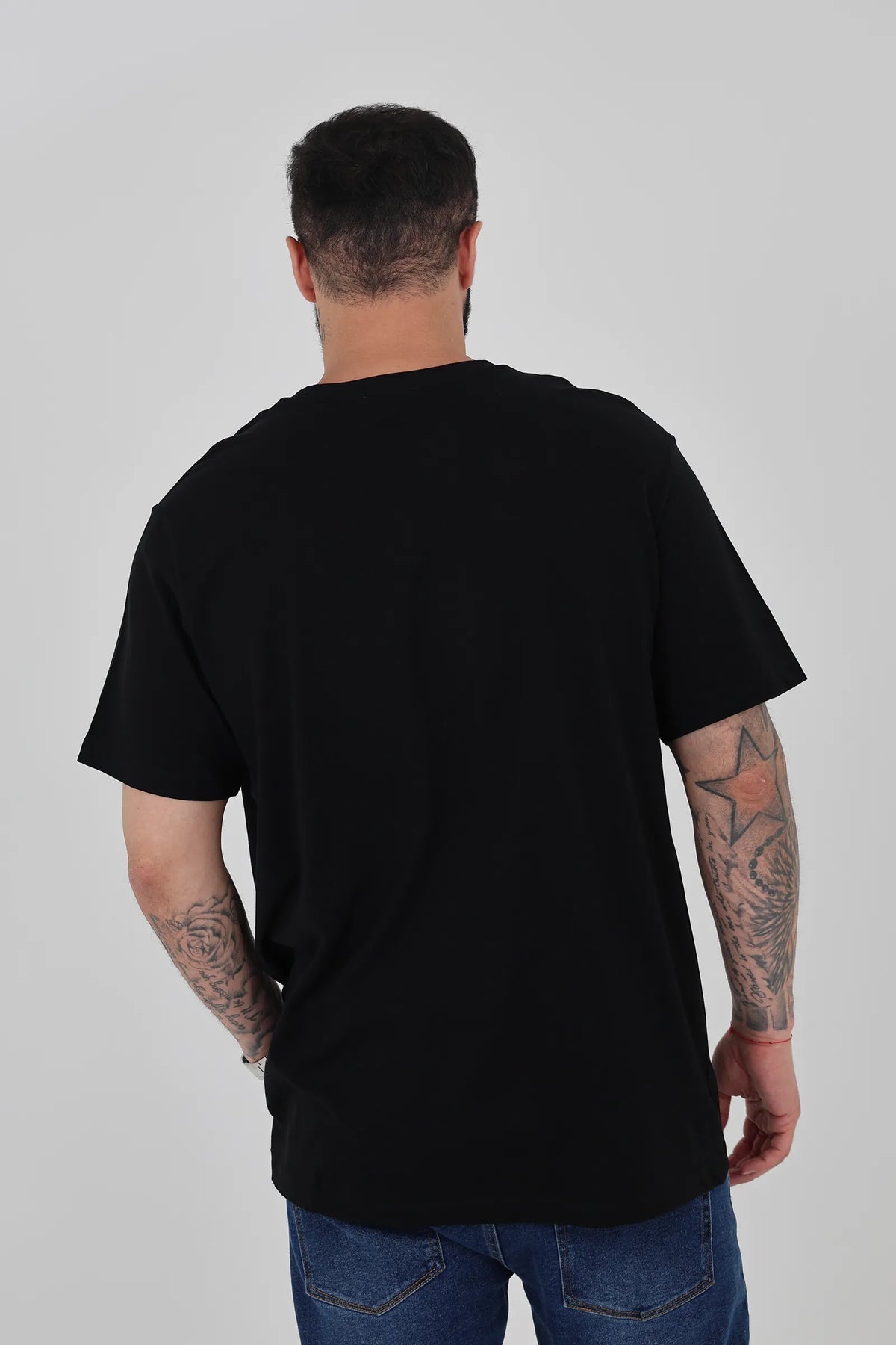 Maice under shirt