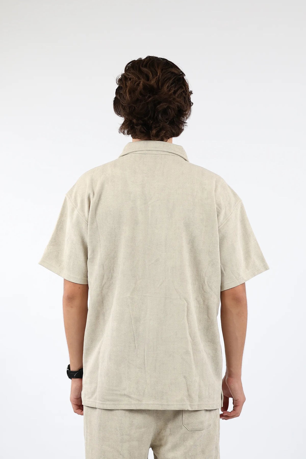 Kemishe cuban collar