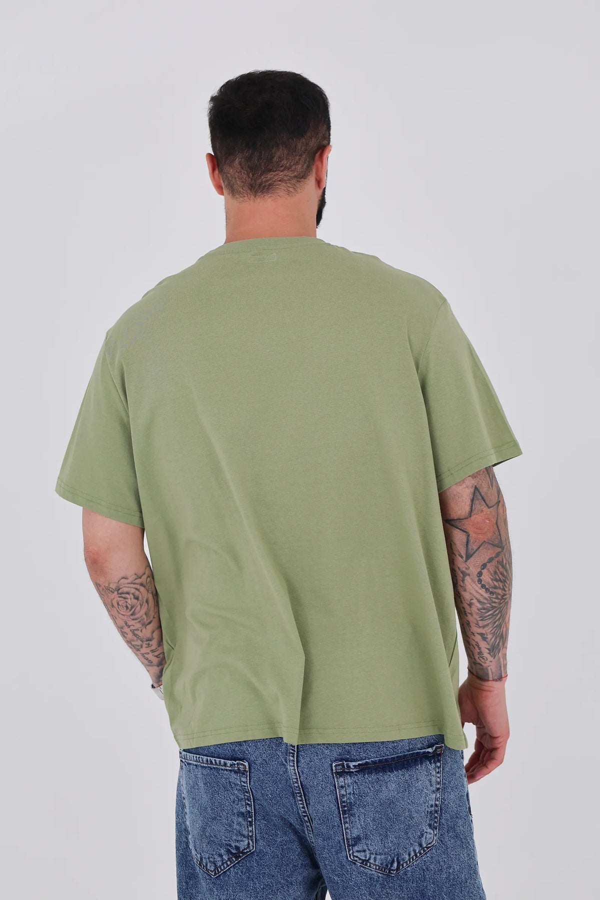 Maice under shirt