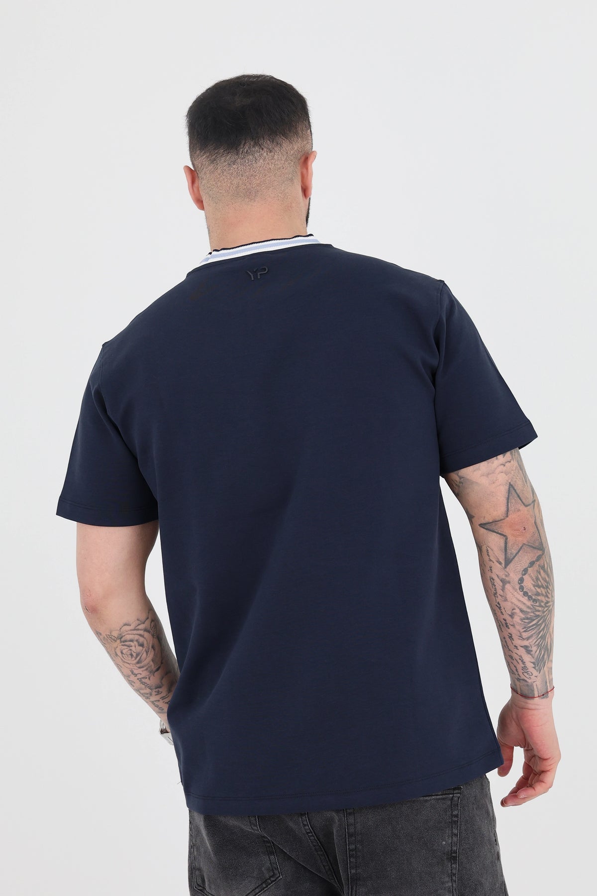 Maice contrast ribbed neck
