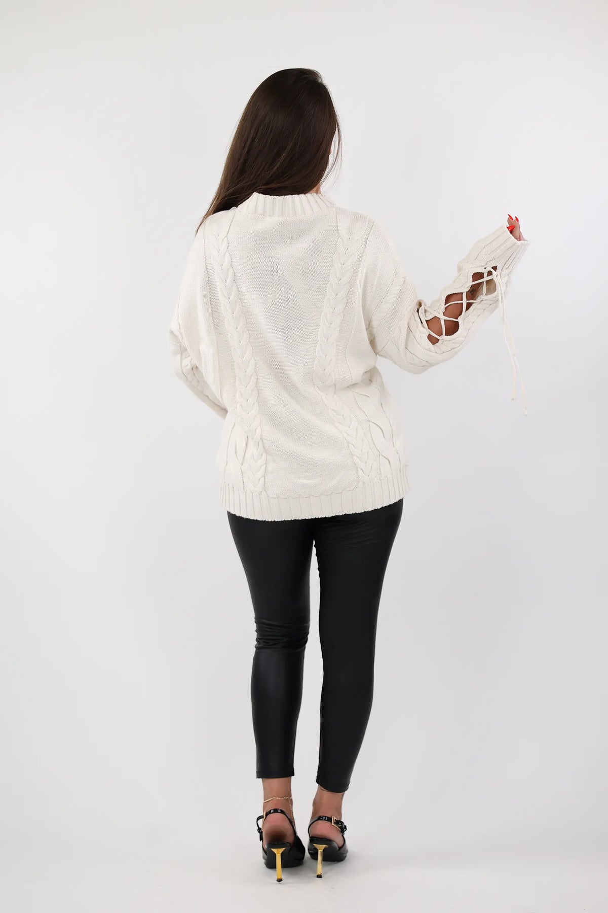 Xhemper lace up