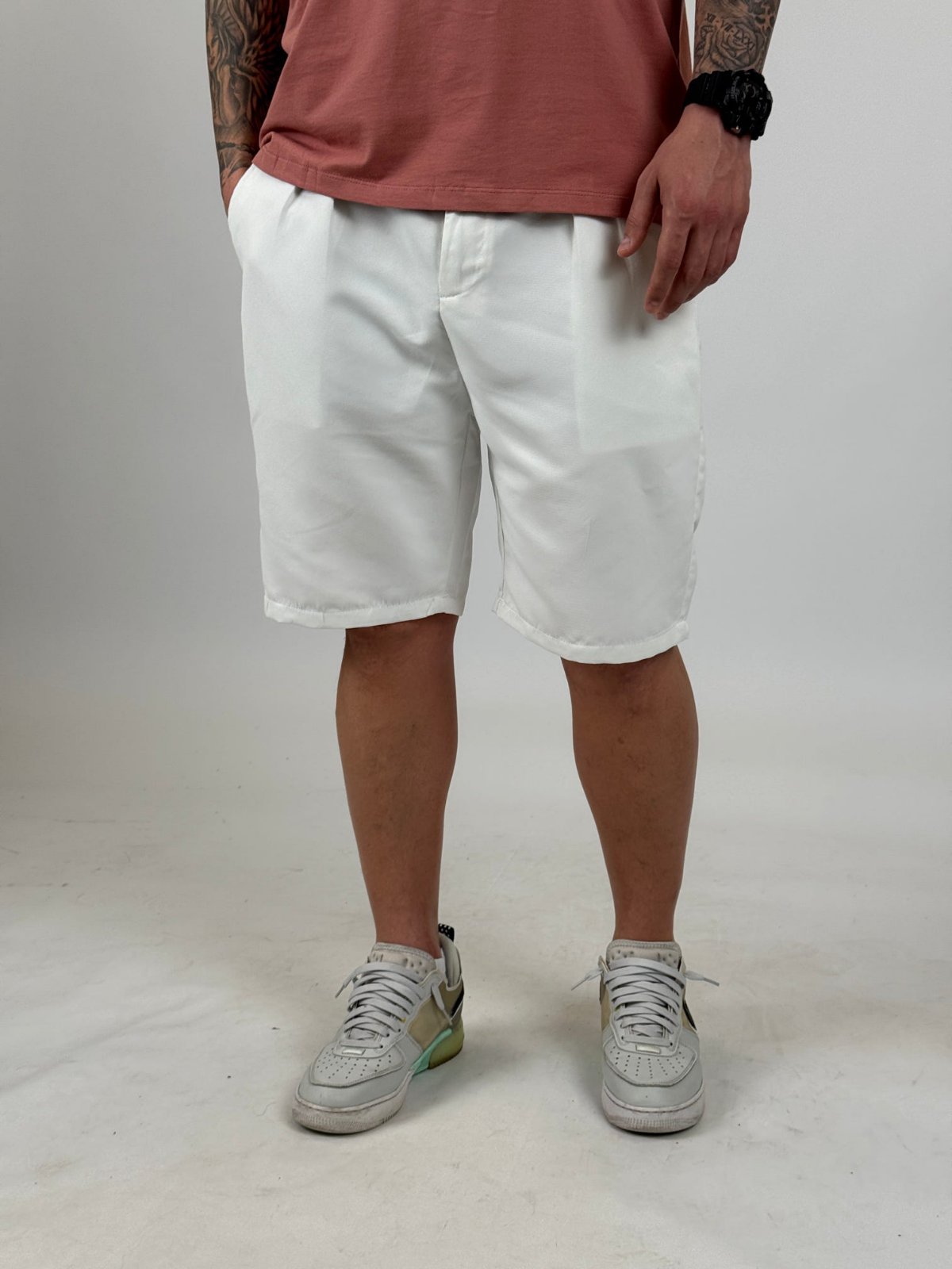 Pantallona belted