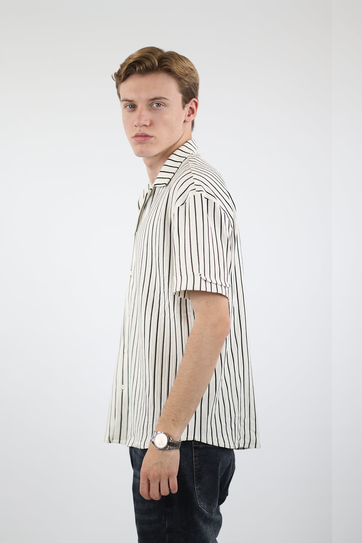 Kemishe modern stripe