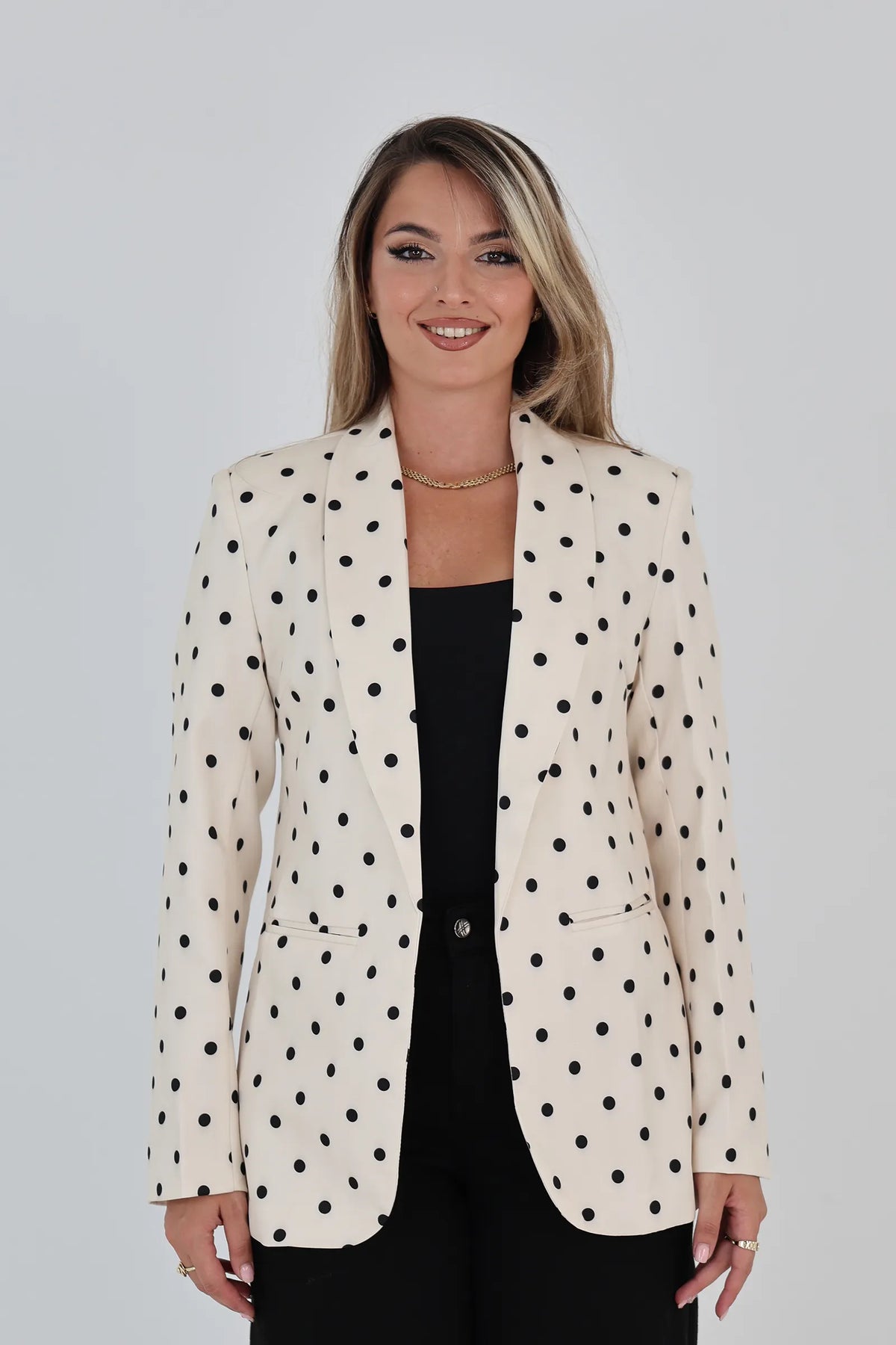 Sako black polka dots