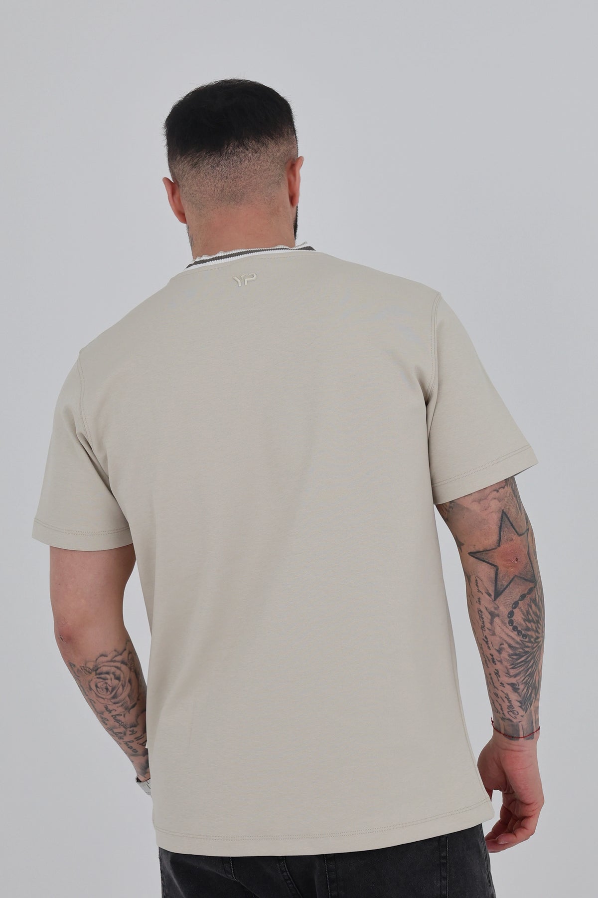 Maice contrast ribbed neck