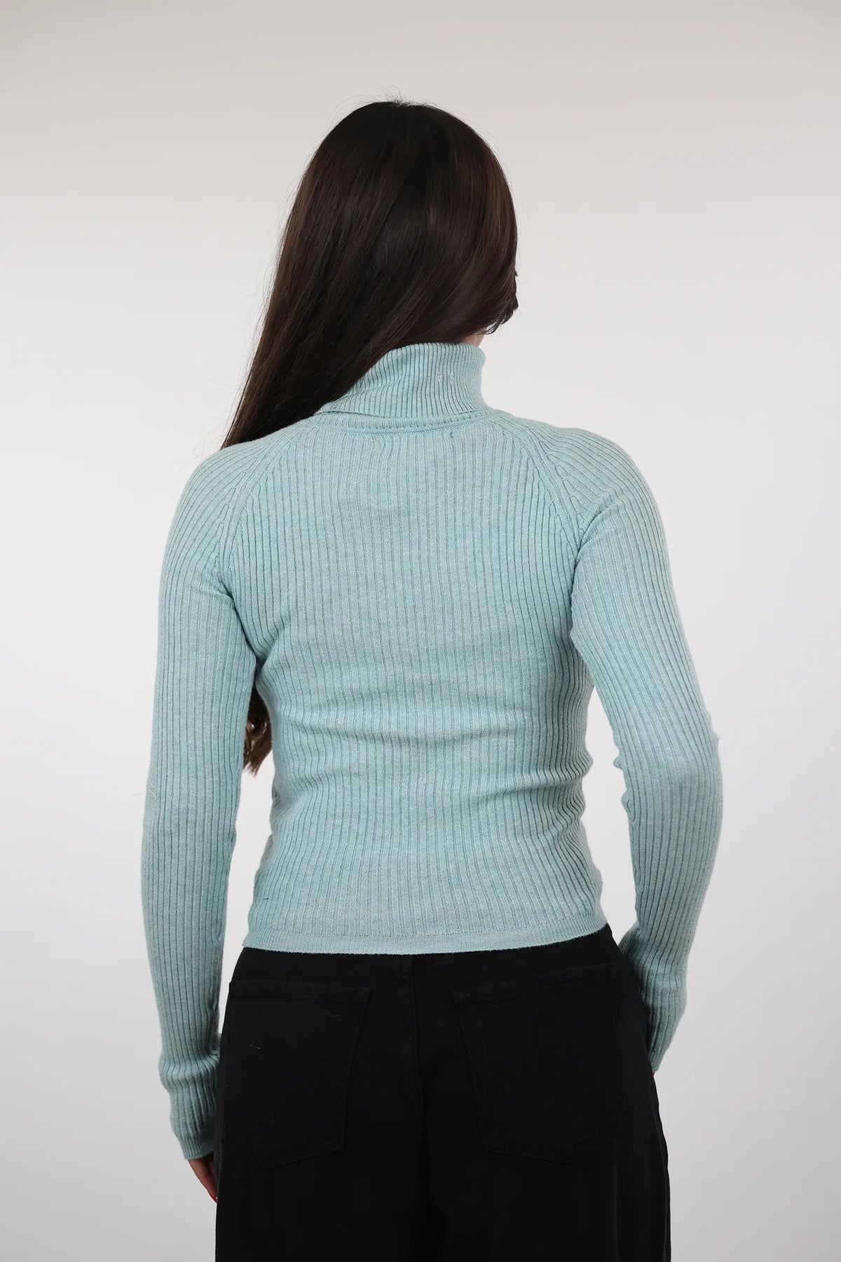 Rrollke fitted rib-knit