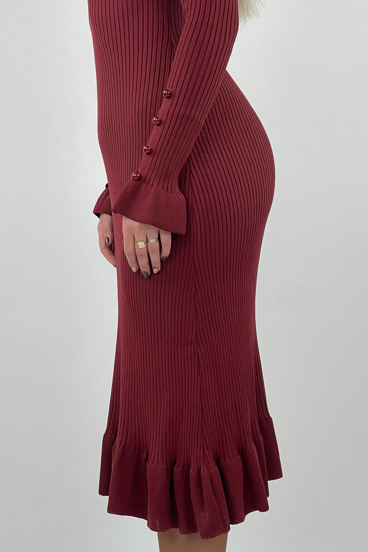 Fustan knit ruffle