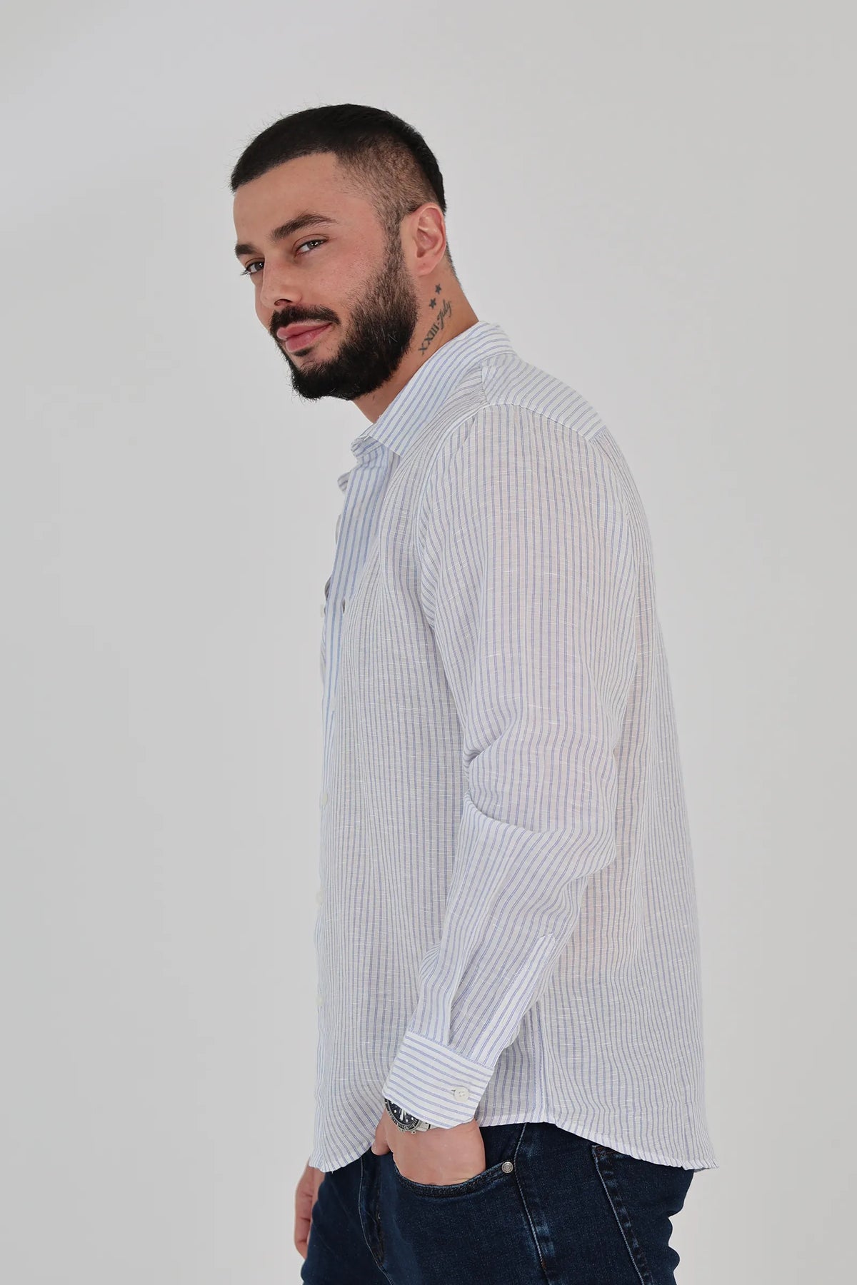 Kemishe blue and white stripe