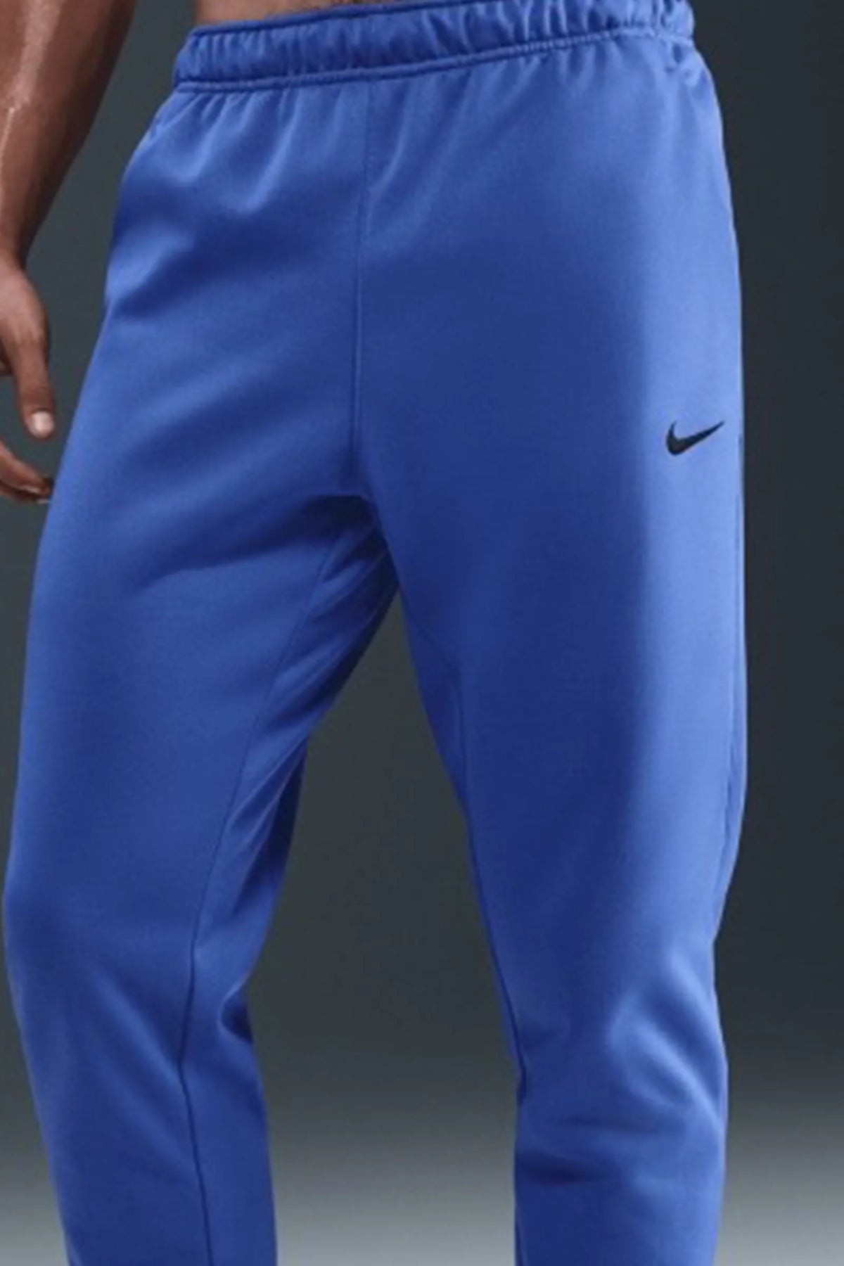 TRENERKA Nike Therma-FIT Logo Pants DQ5405-411