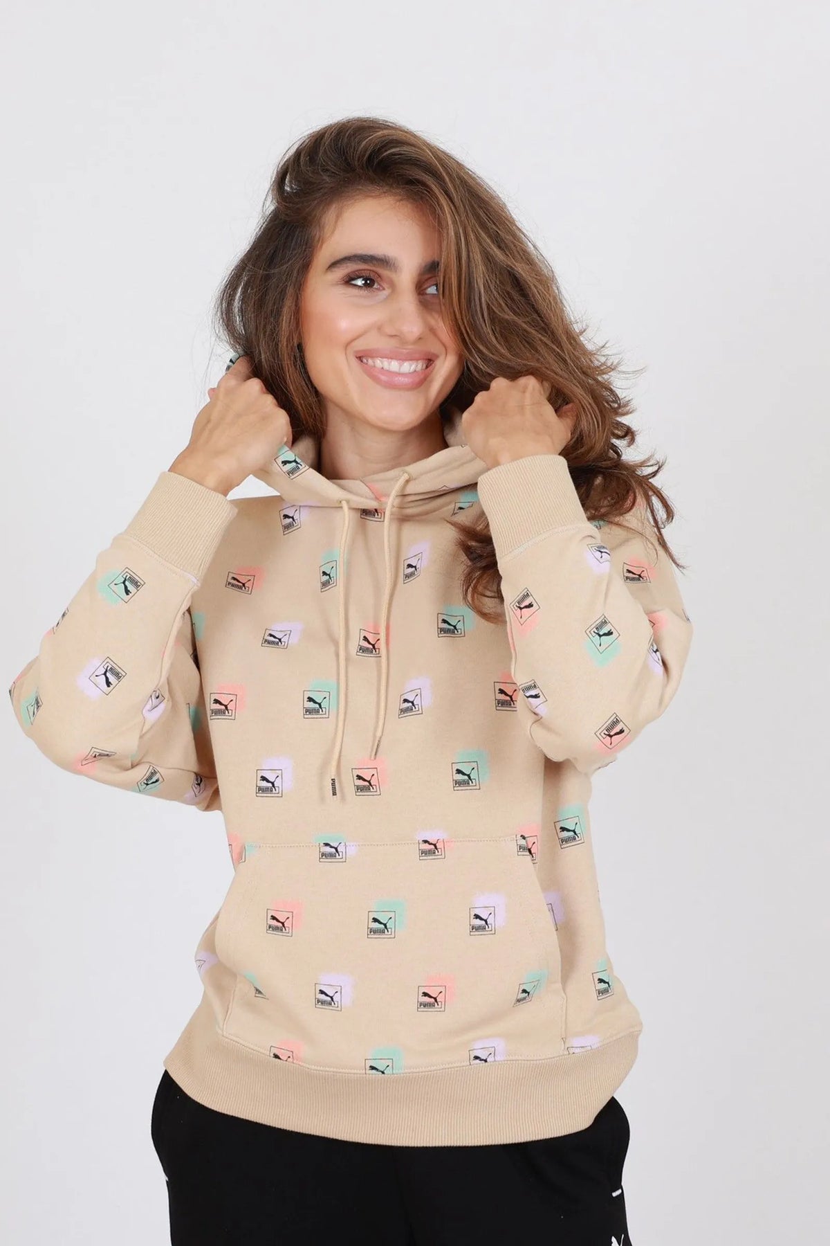 DUKS PUMA Brand love aop hoodie tr w