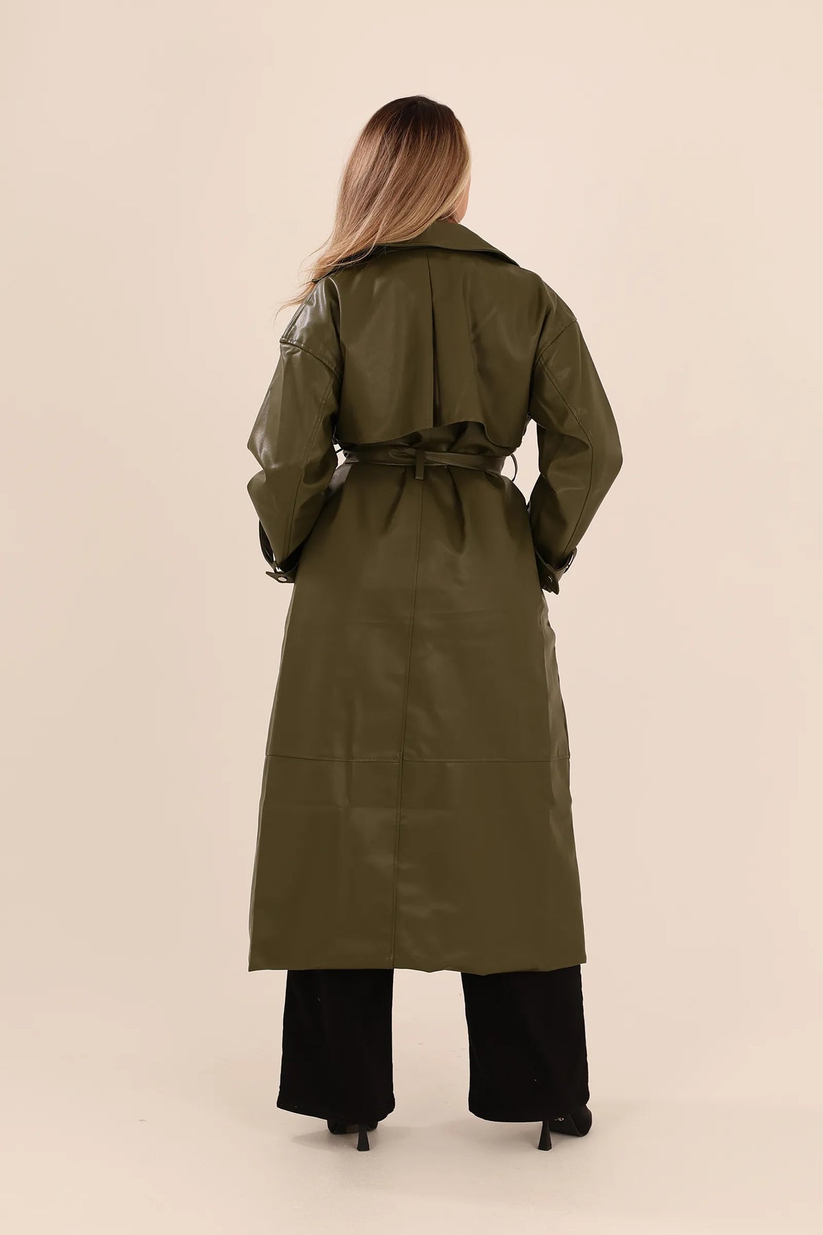 Mantil longline trench