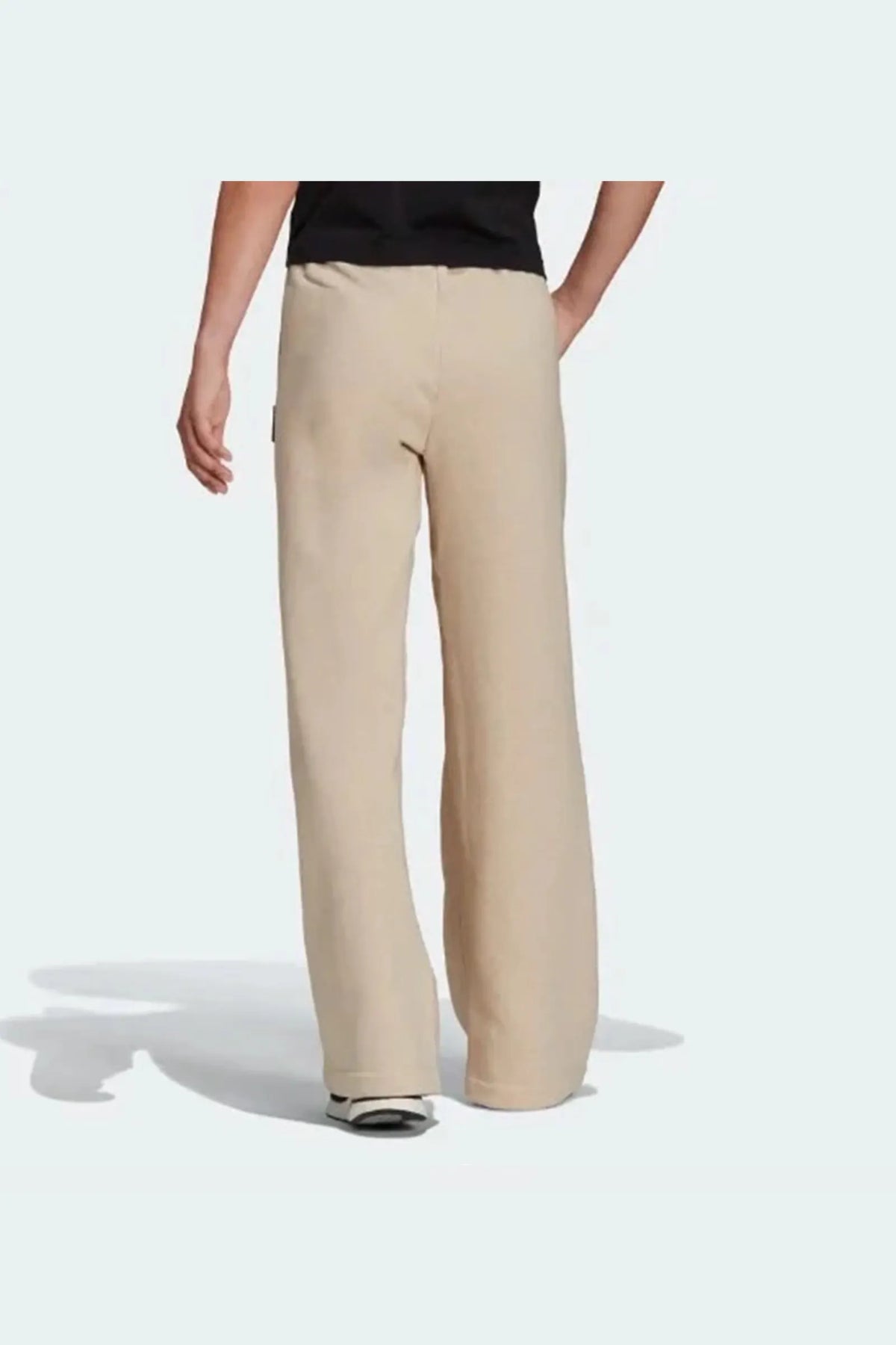 TRENERKA adidas SPORTSWEAR STUDIO LOUNGE Fleece Pants | Beige | Women's
