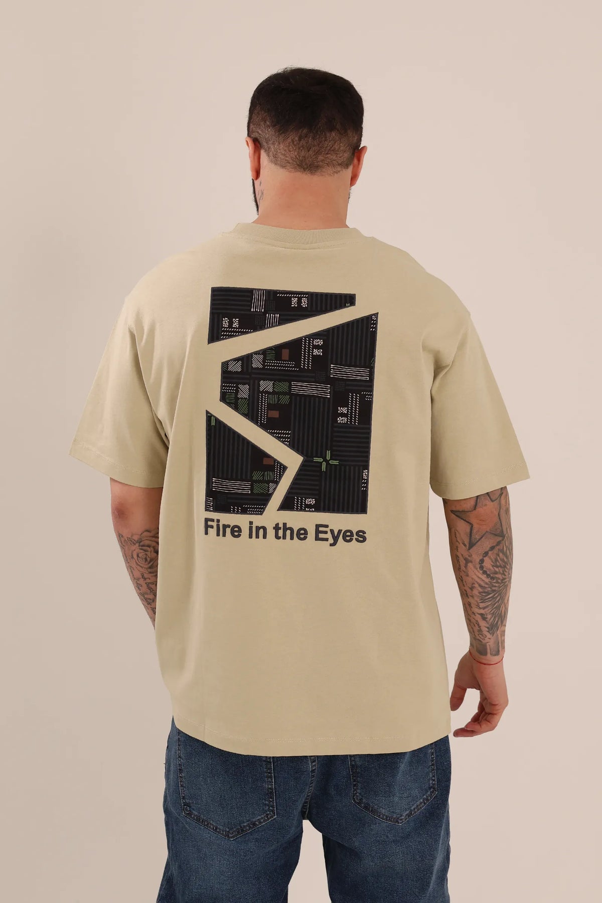 Maice fire in the eyes