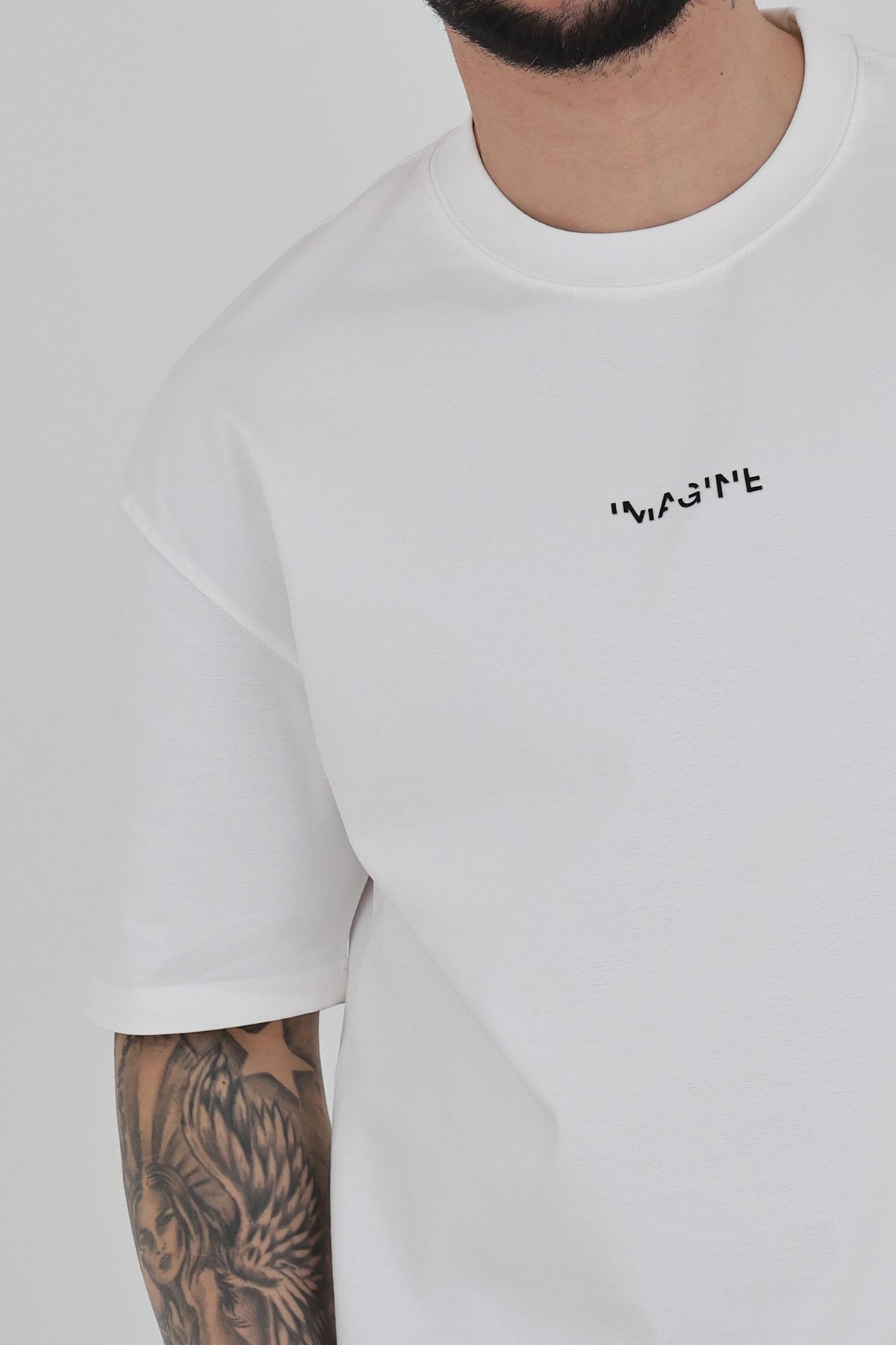 Maice small chest logo