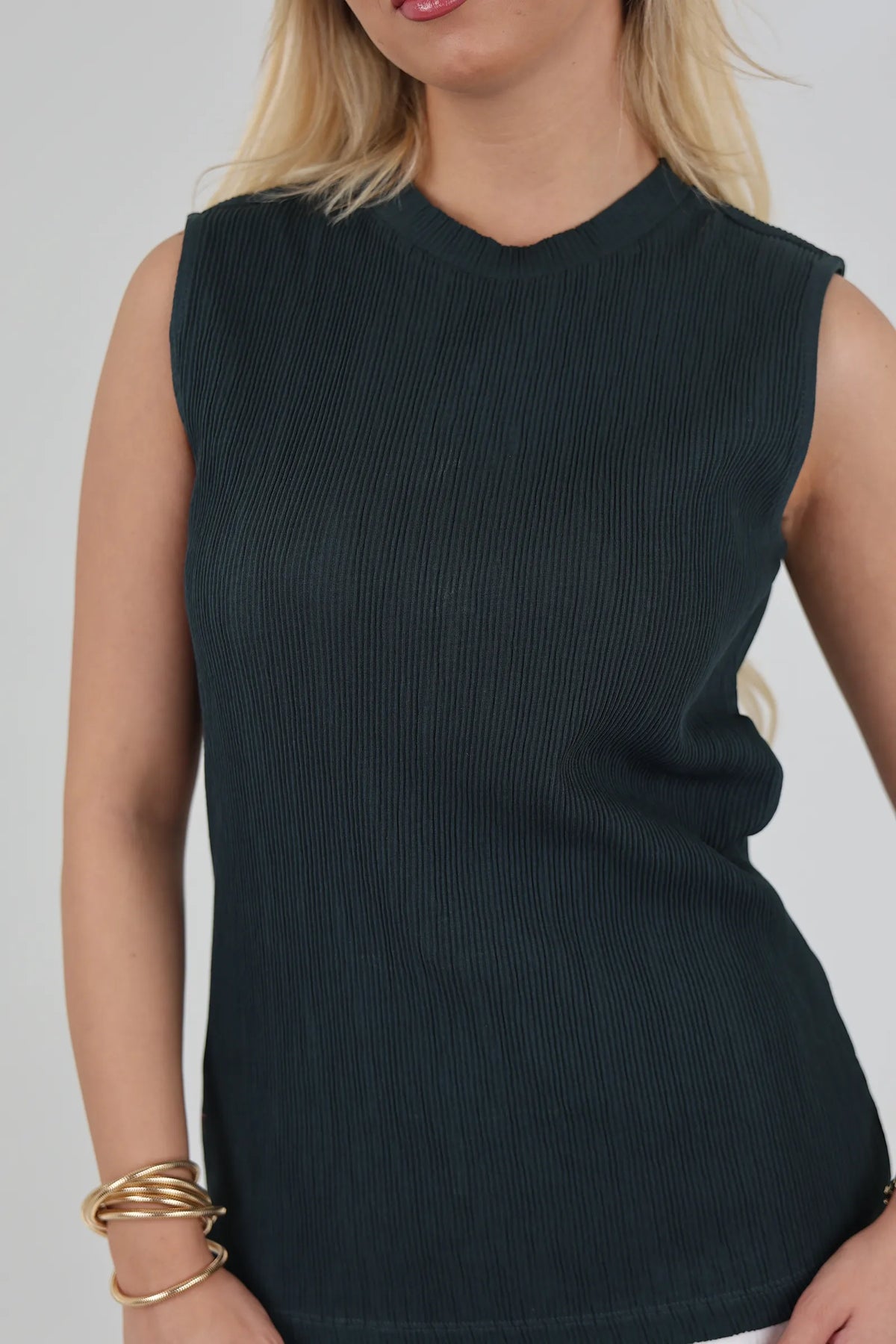 Maice ribbed tank