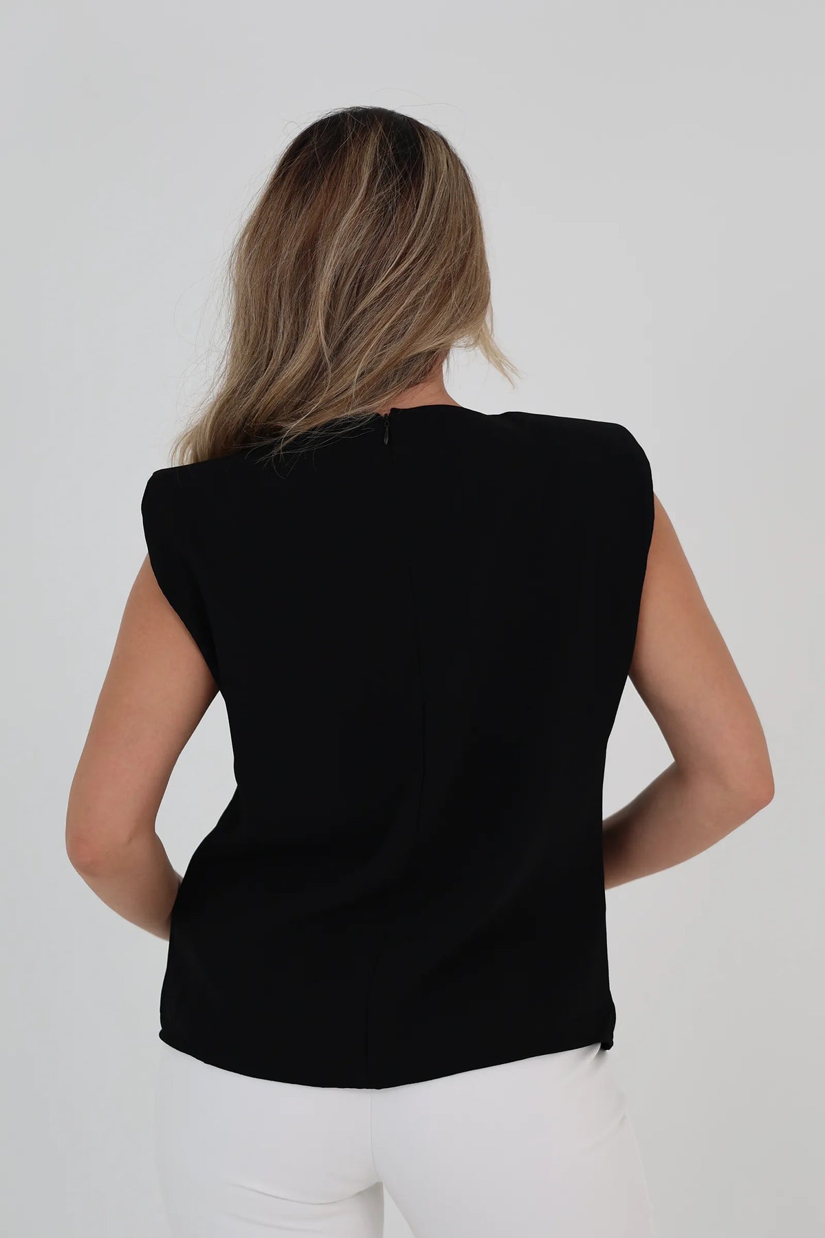 Maice padded shoulder