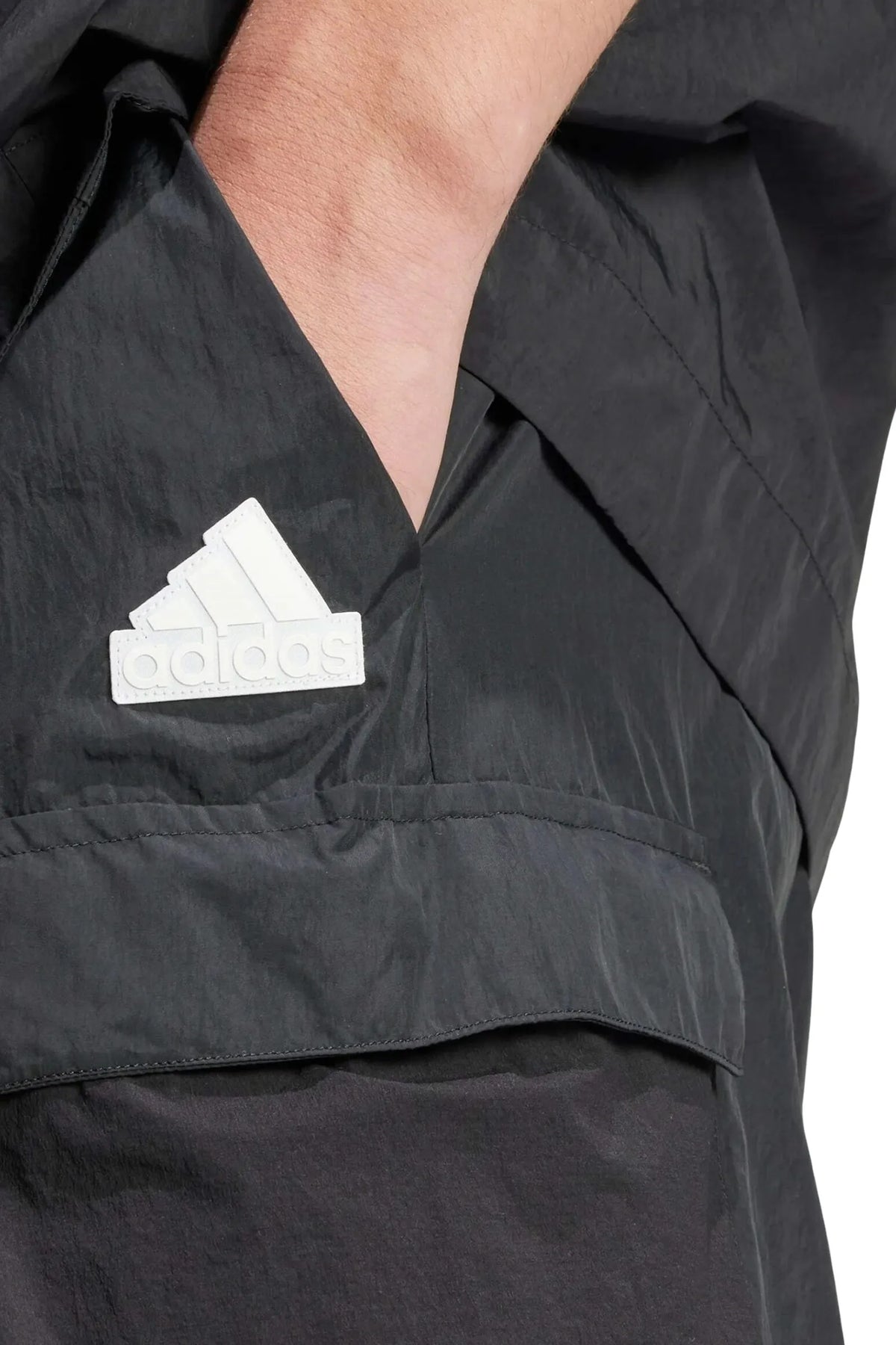 Shorce adidas city escape cargo shorts IS7612