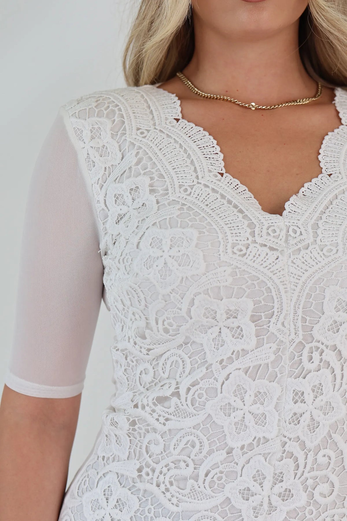 Maice lace mesh