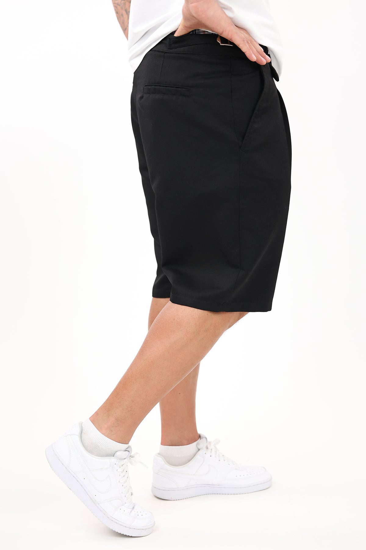 Pantallona belted