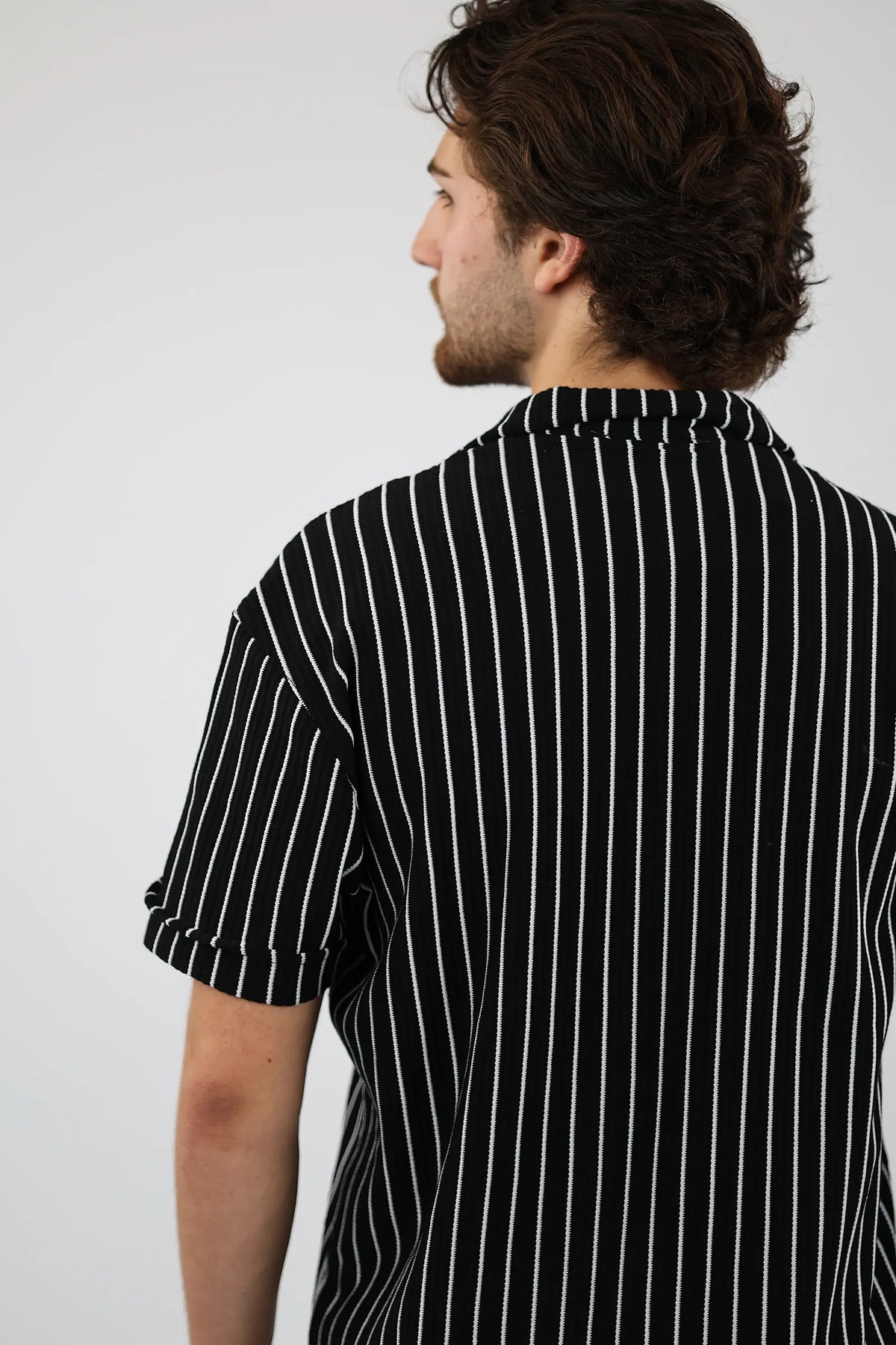 Kemishe modern stripe