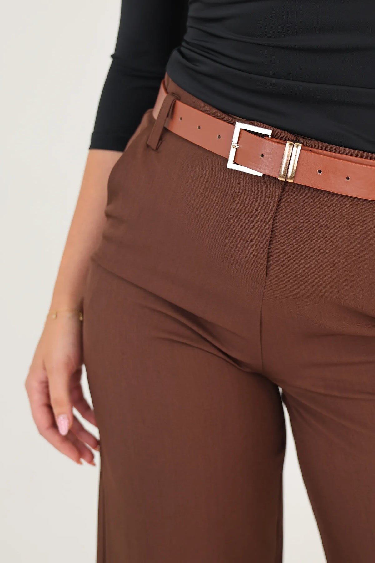 Pantallona classic & sleek