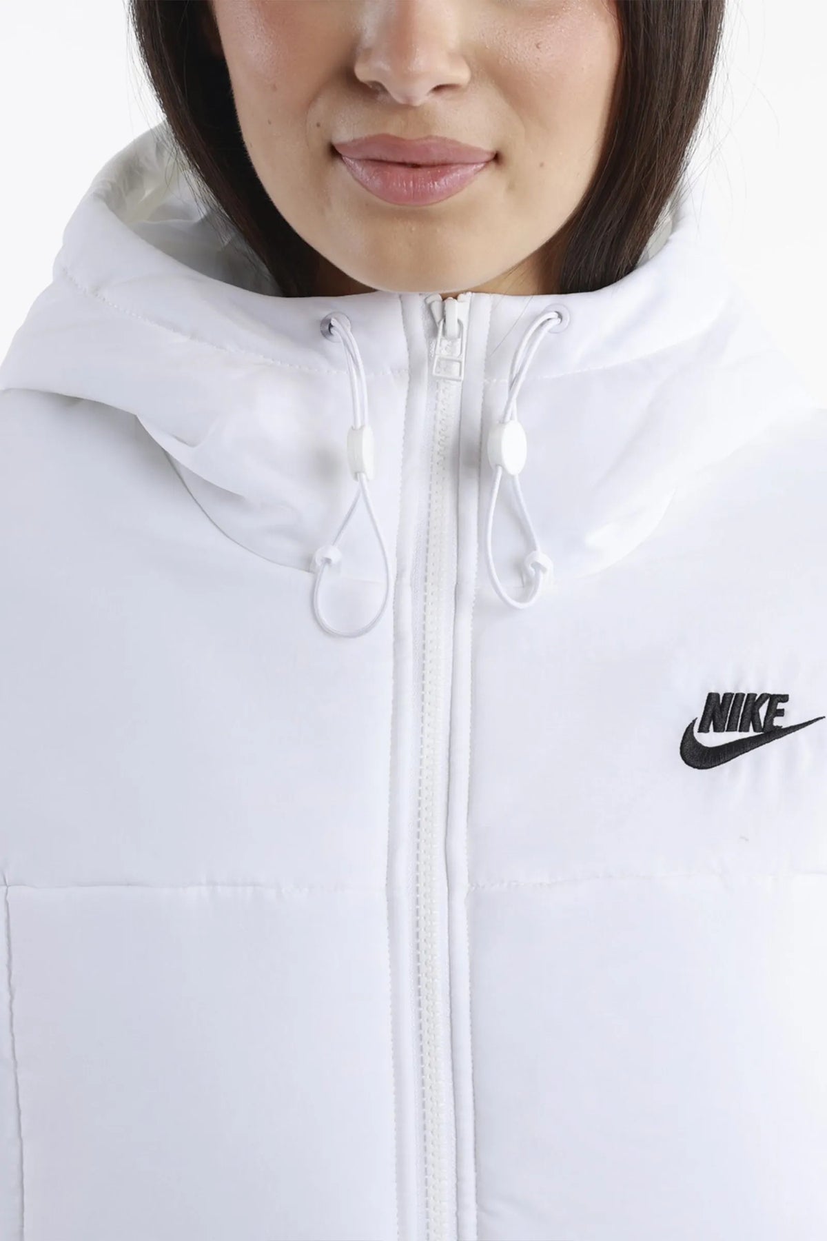 JAKNE Nike Women’s Sportwear Therma-Fit Puffer FB7672-100