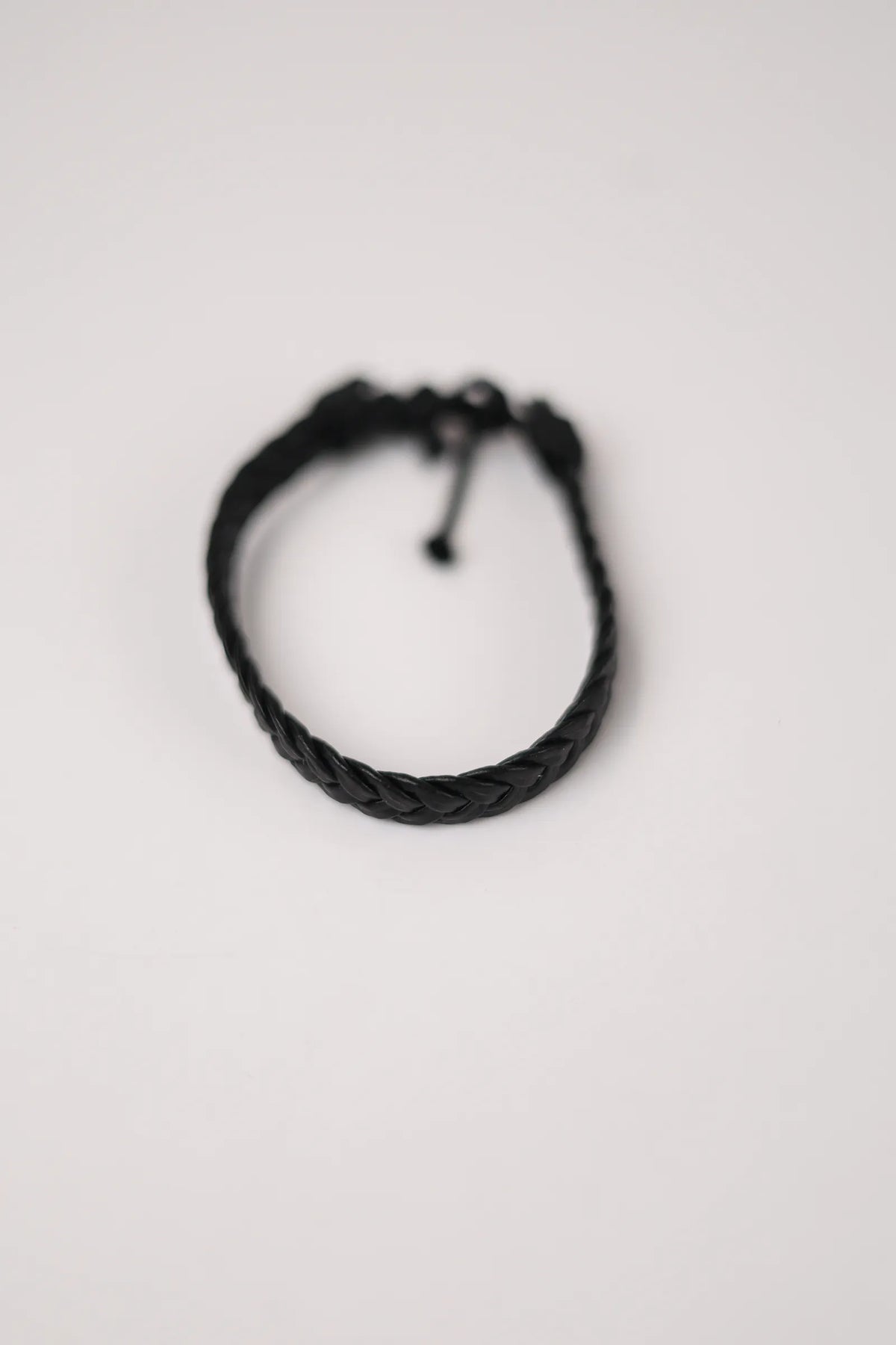 Aksesor black brown leather
