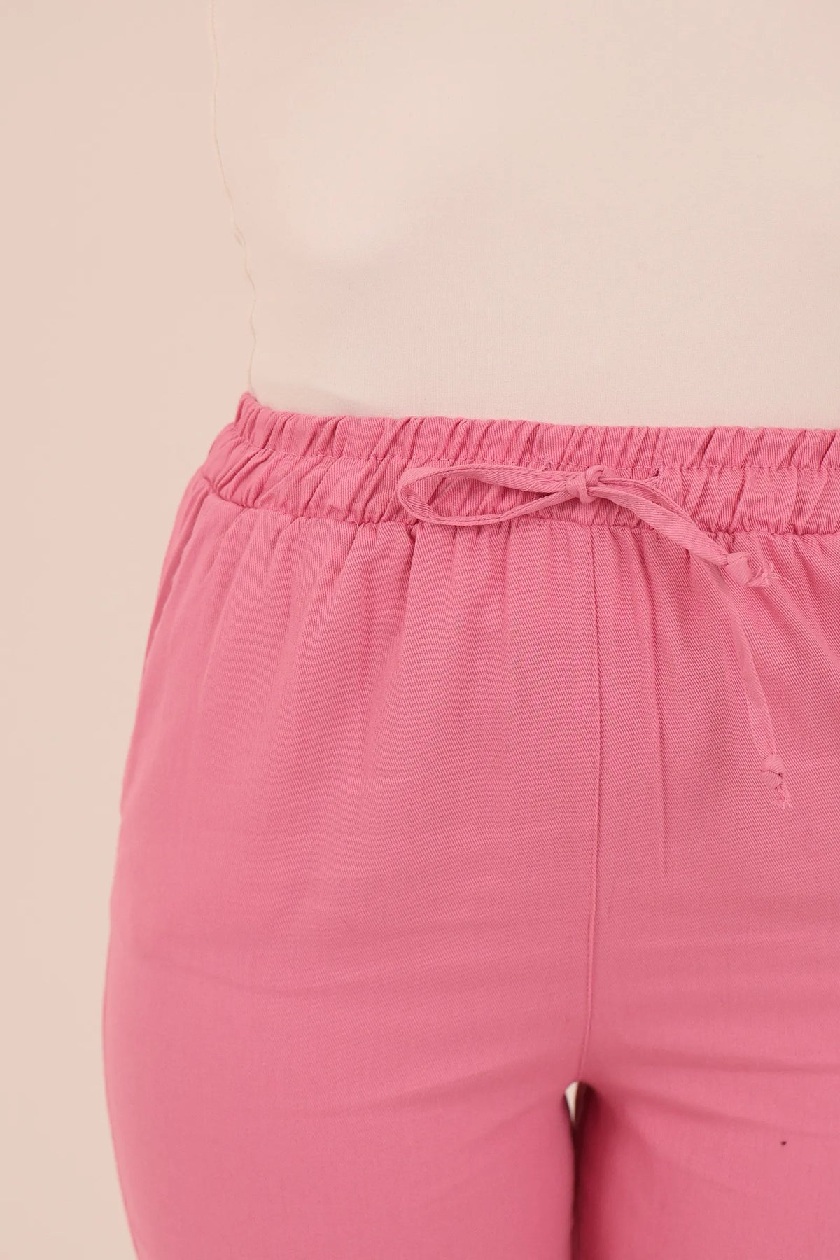 Pantallona cropped carrot