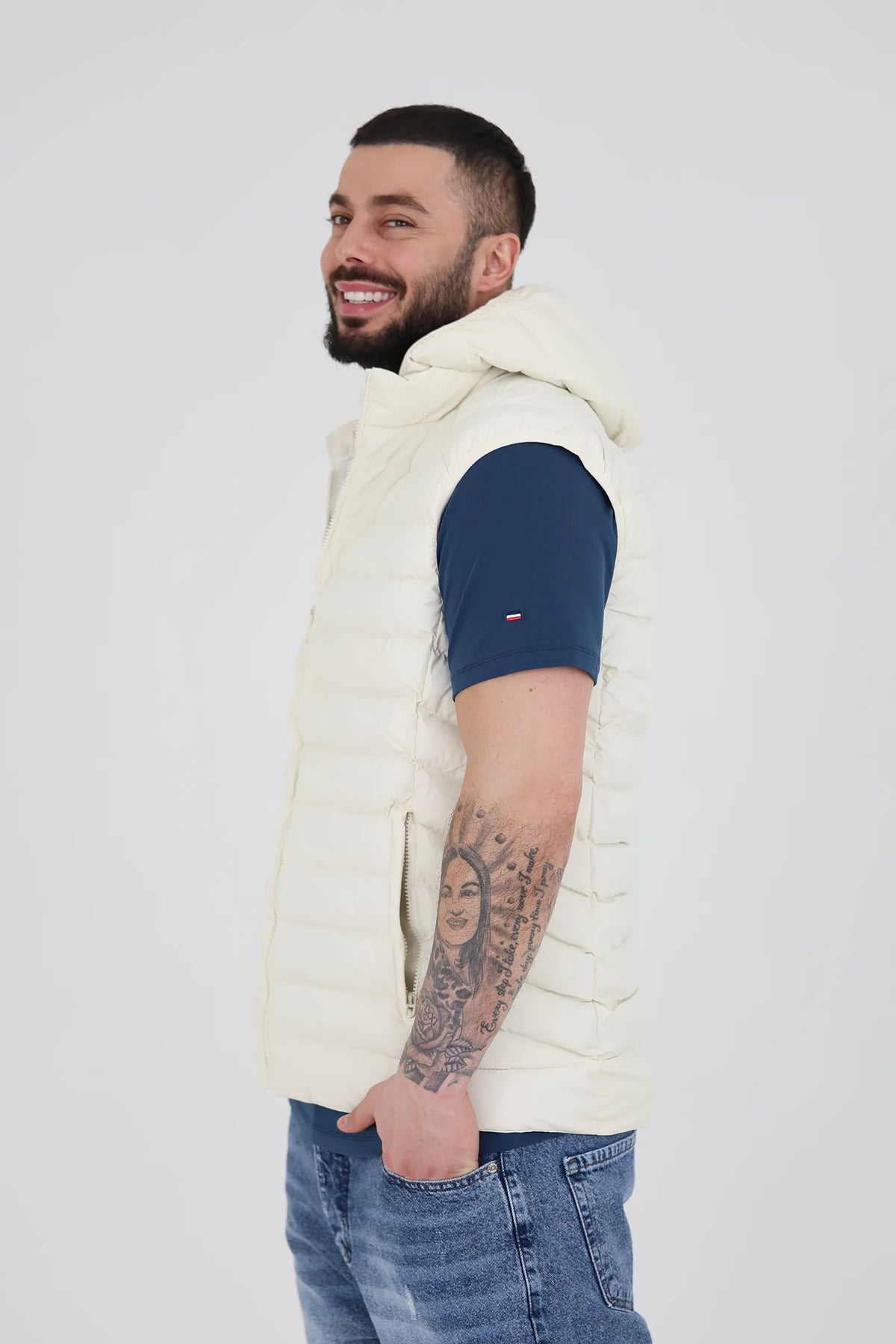 Jelek hooded puffer