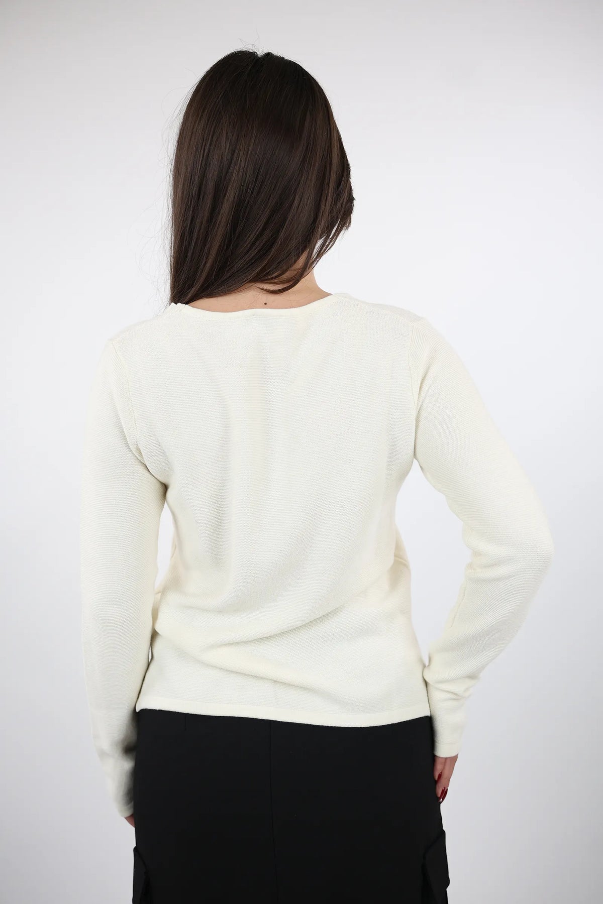 Xhemper v neck