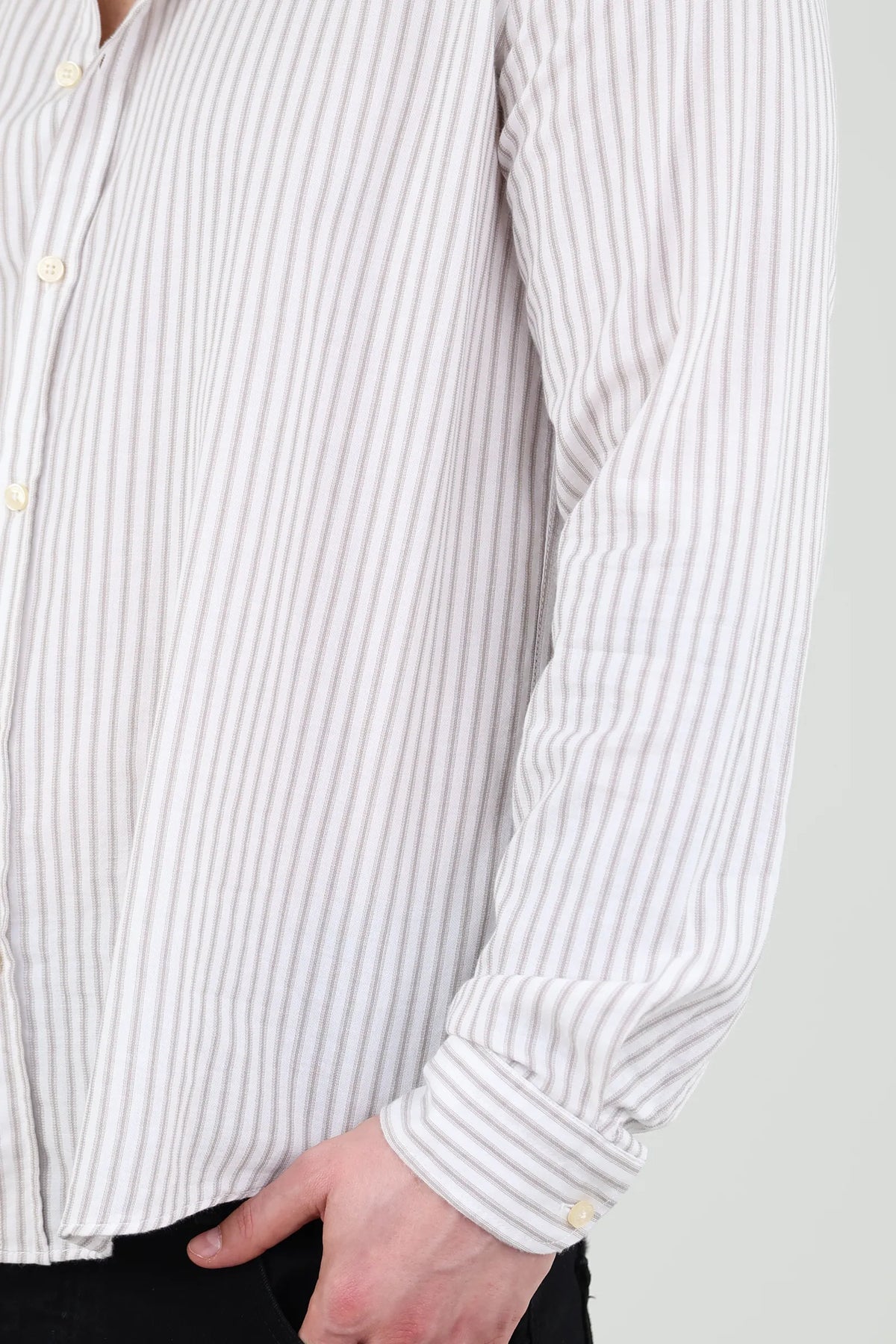 Kemishe collarless