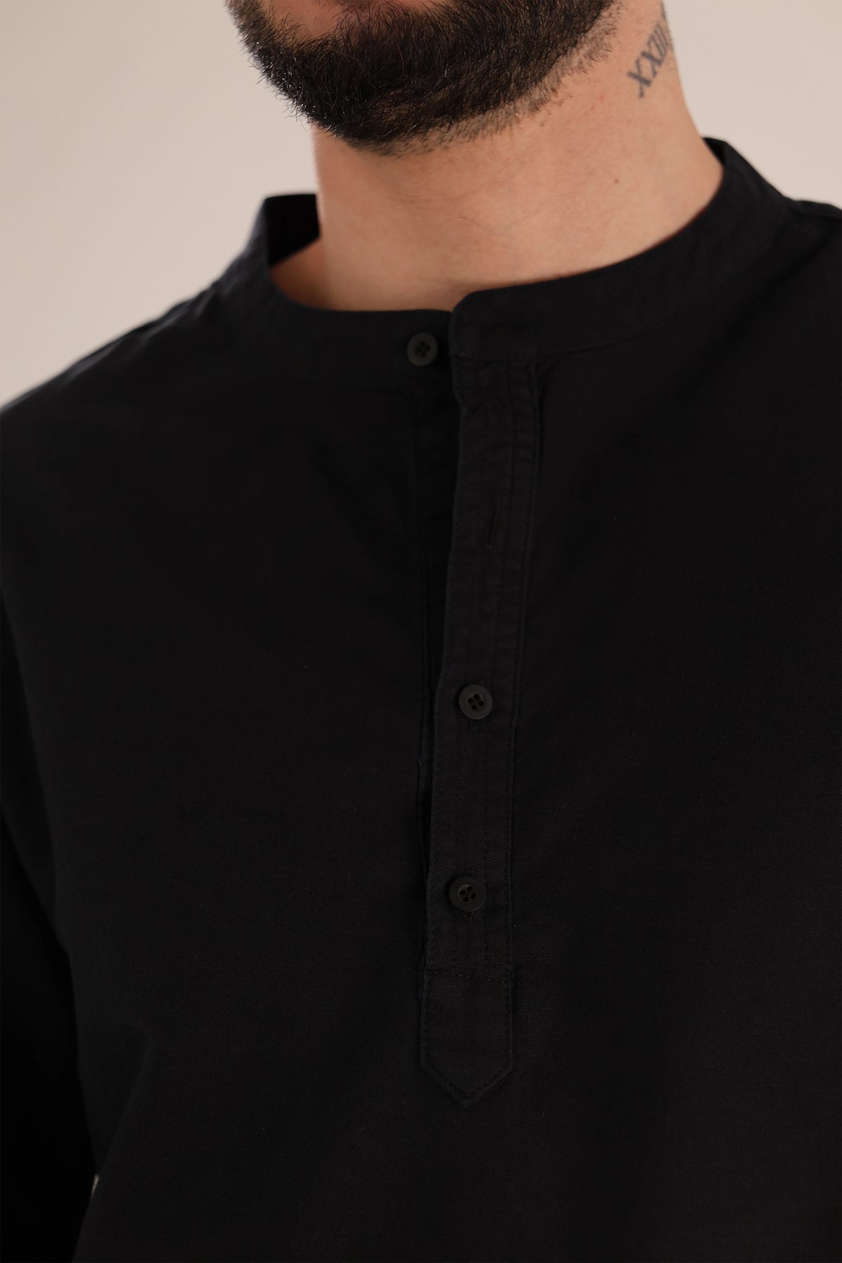 Kemishe Collar Popover