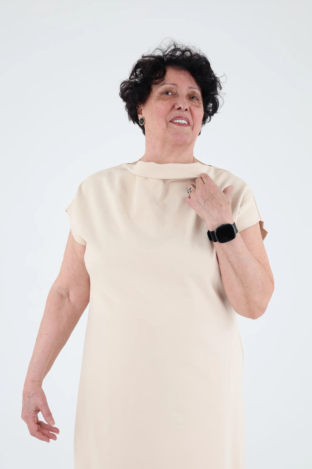 Fustan cowl neck
