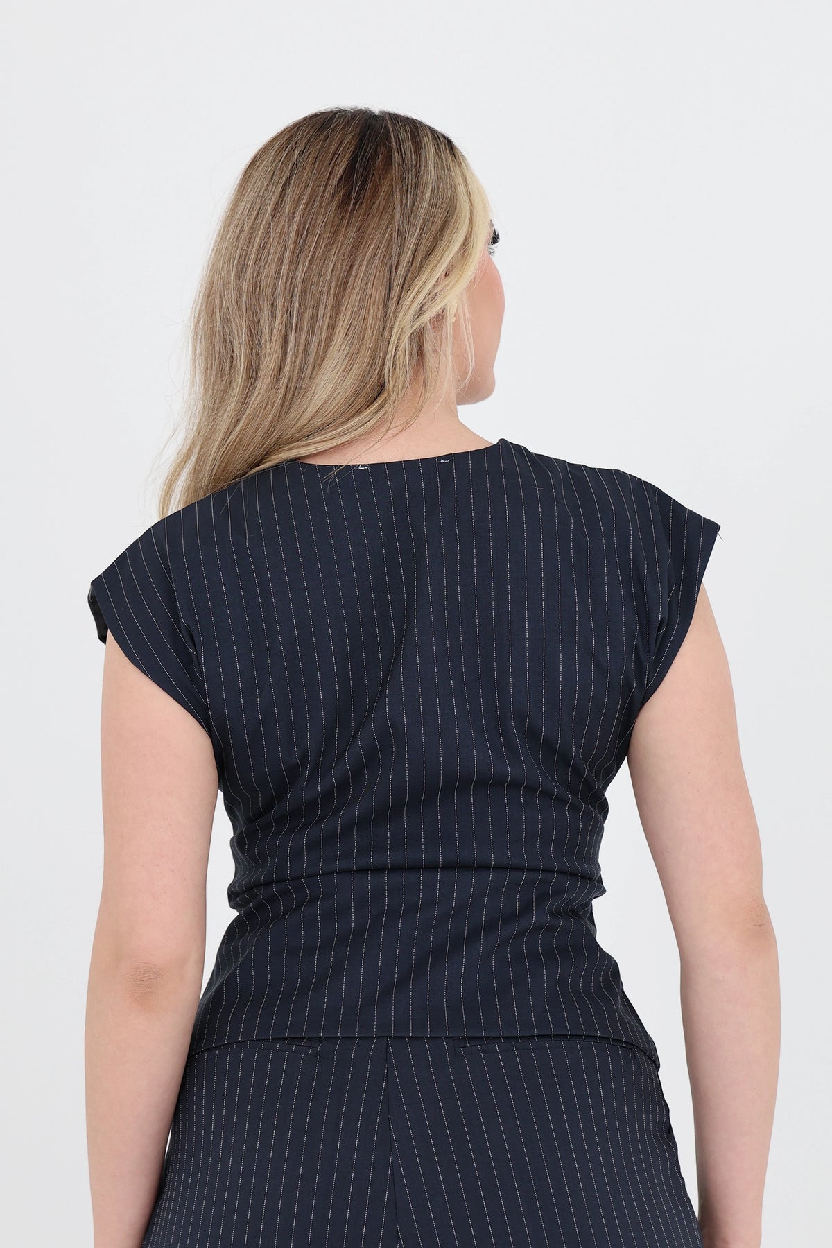 Jelek cap sleeves