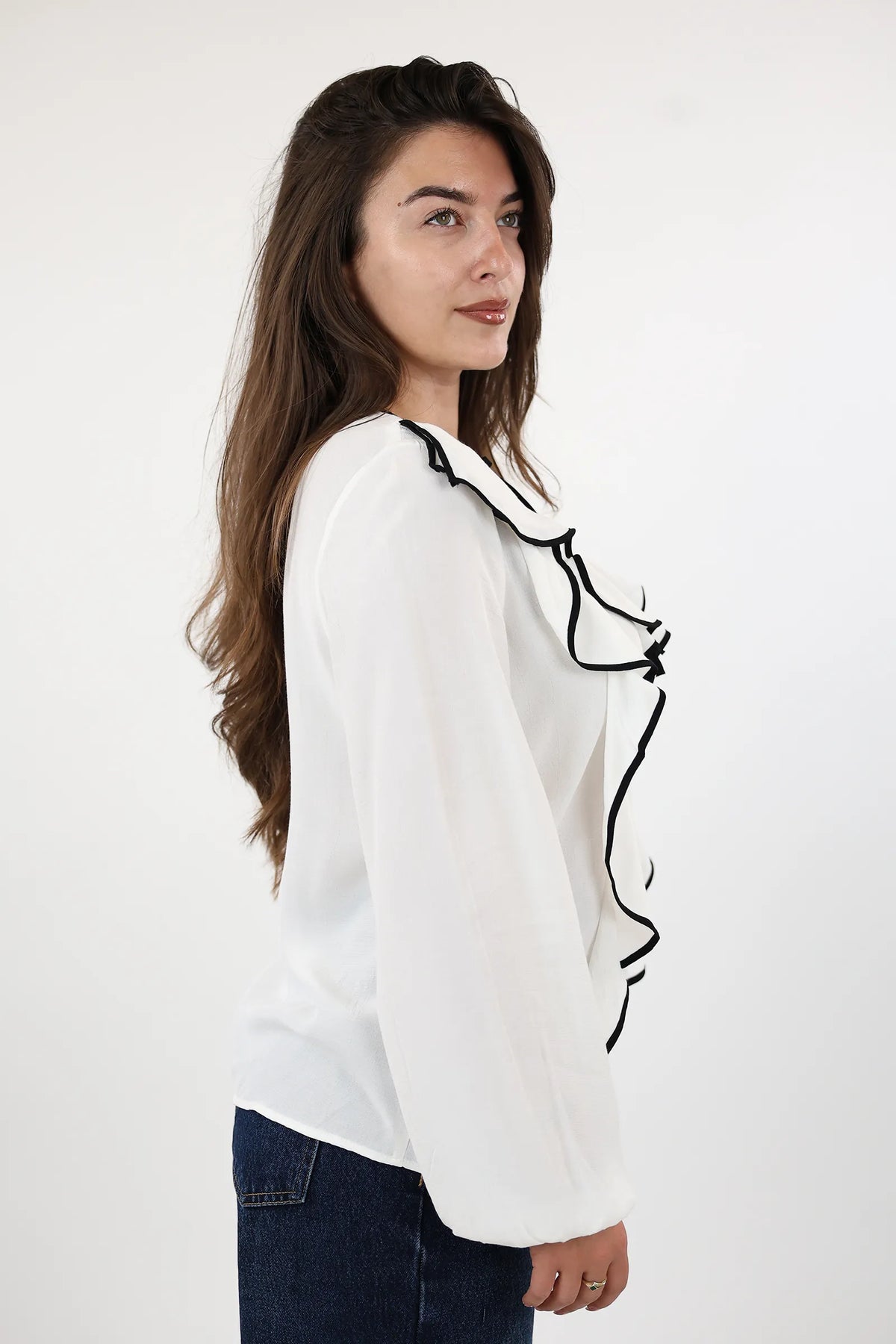 Kemishe ruffle