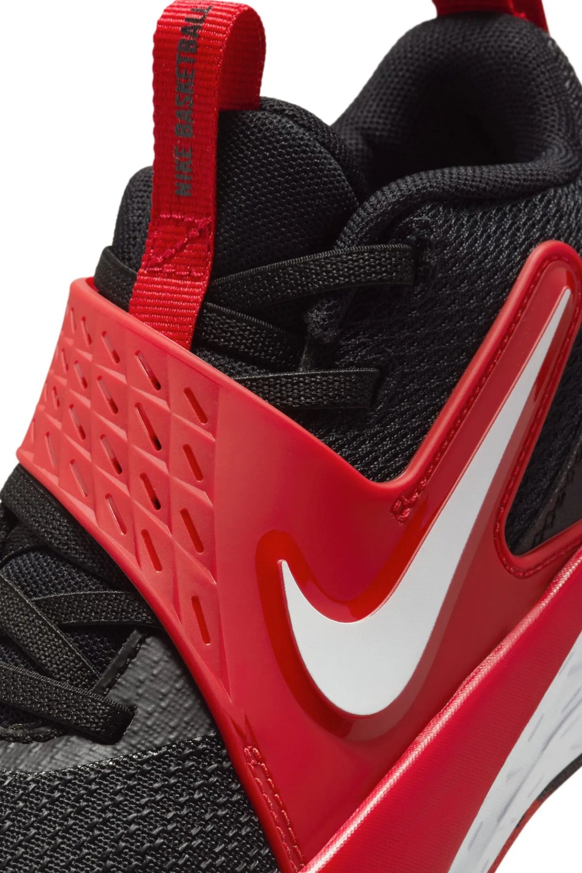 Nike TEAM HUSTLE D 12 HF6280-001
