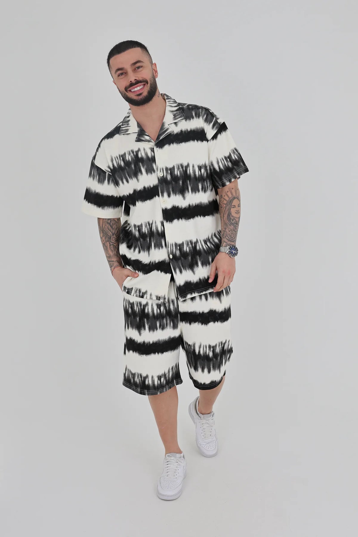 Kemishe tie dye top