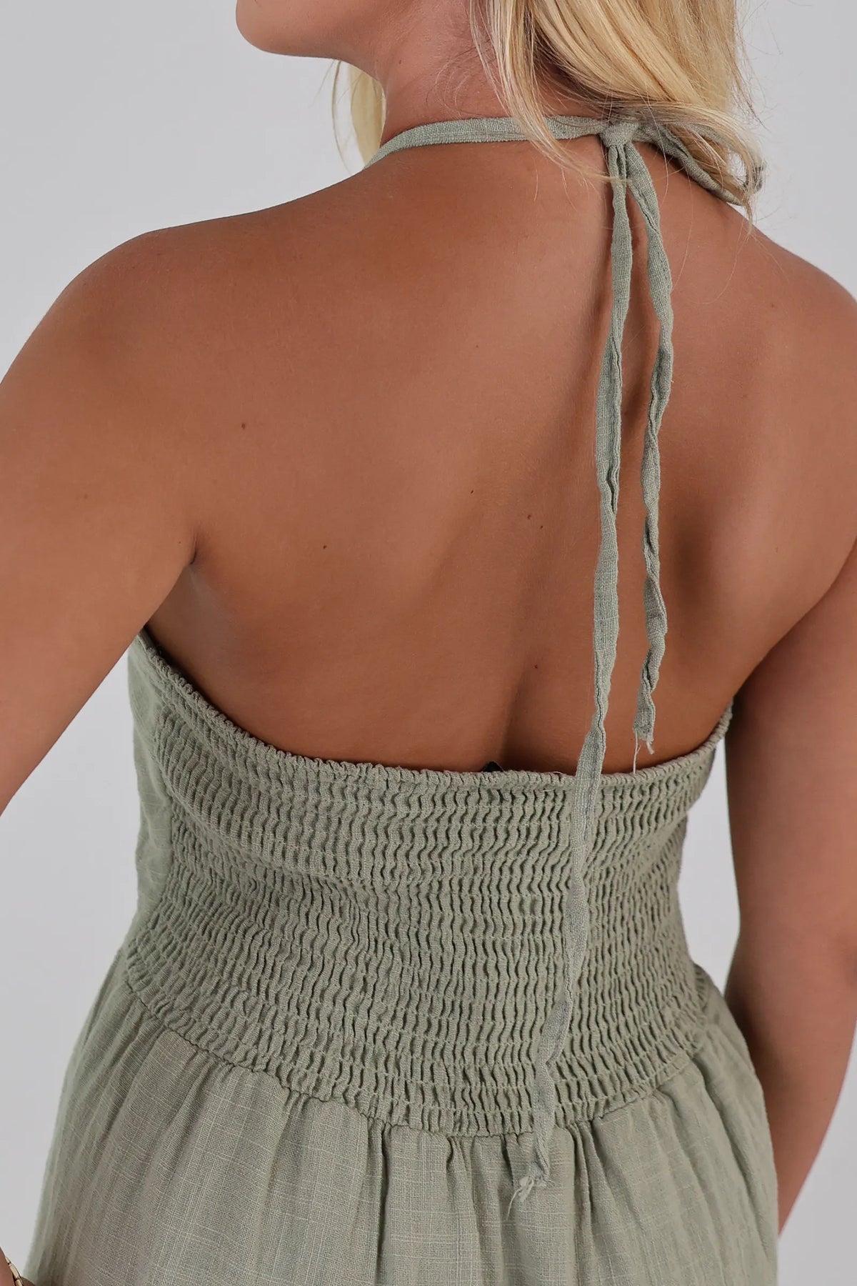 Fustan open back sundress