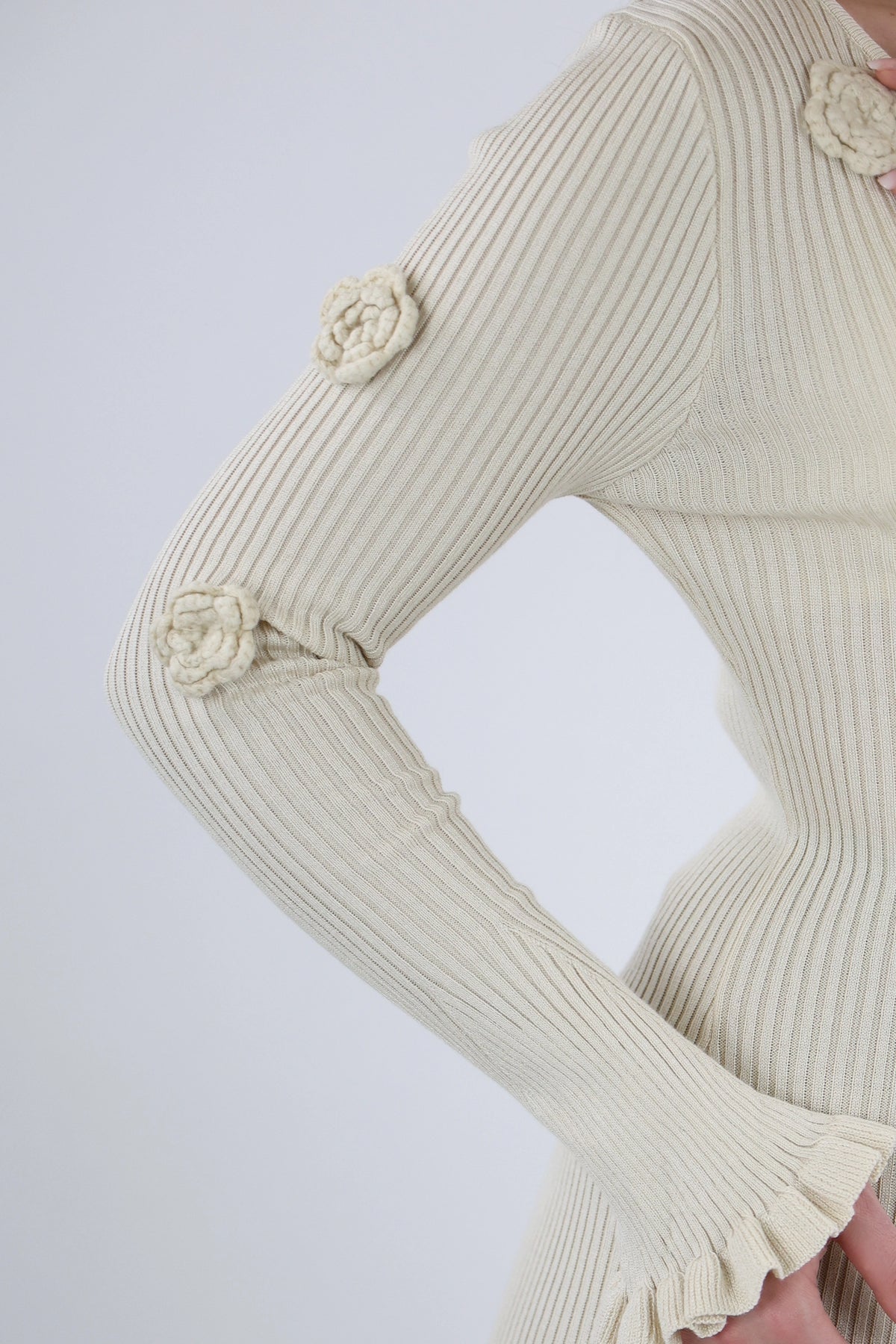 Fustan floral details