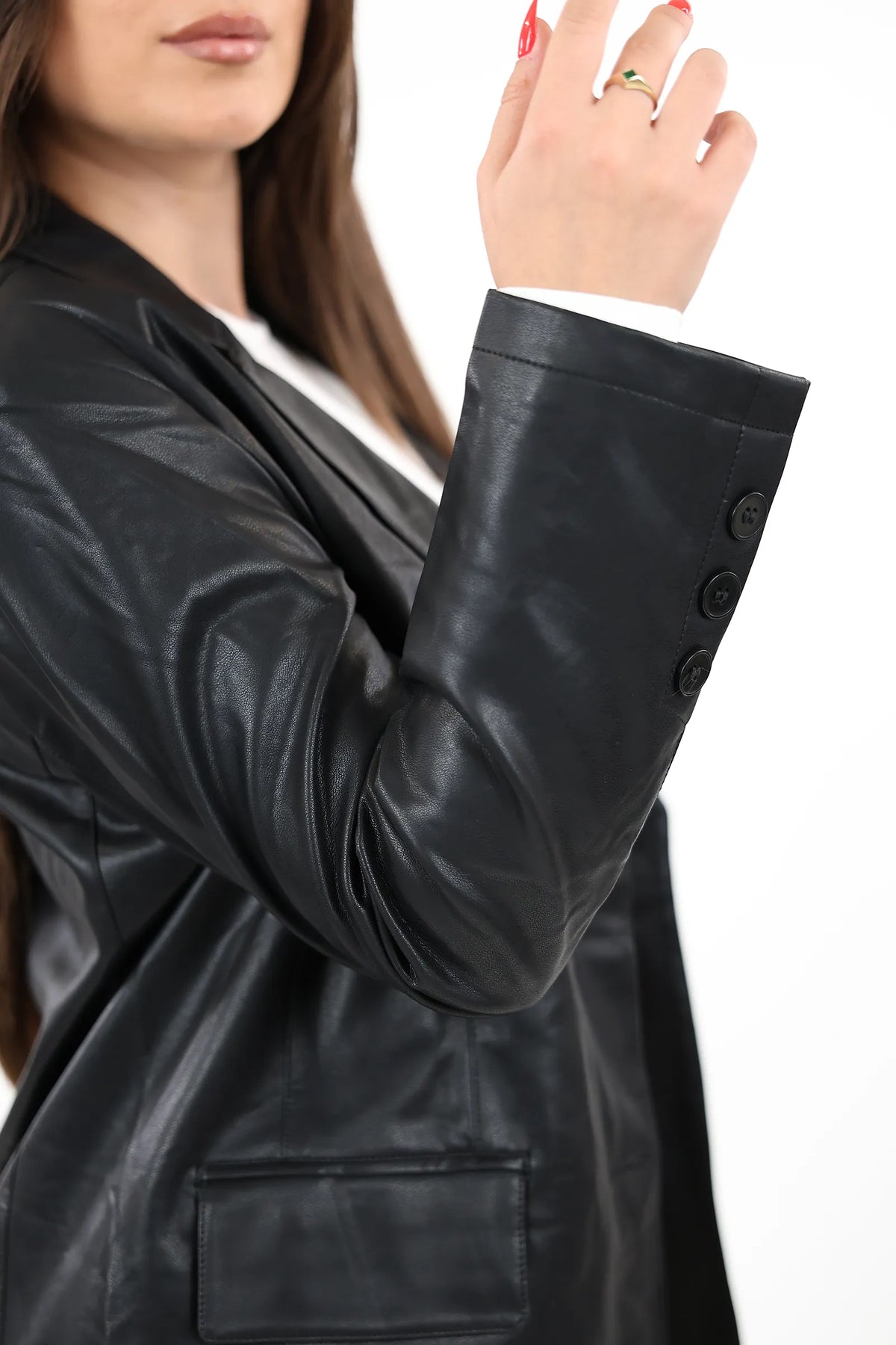 Sako leather