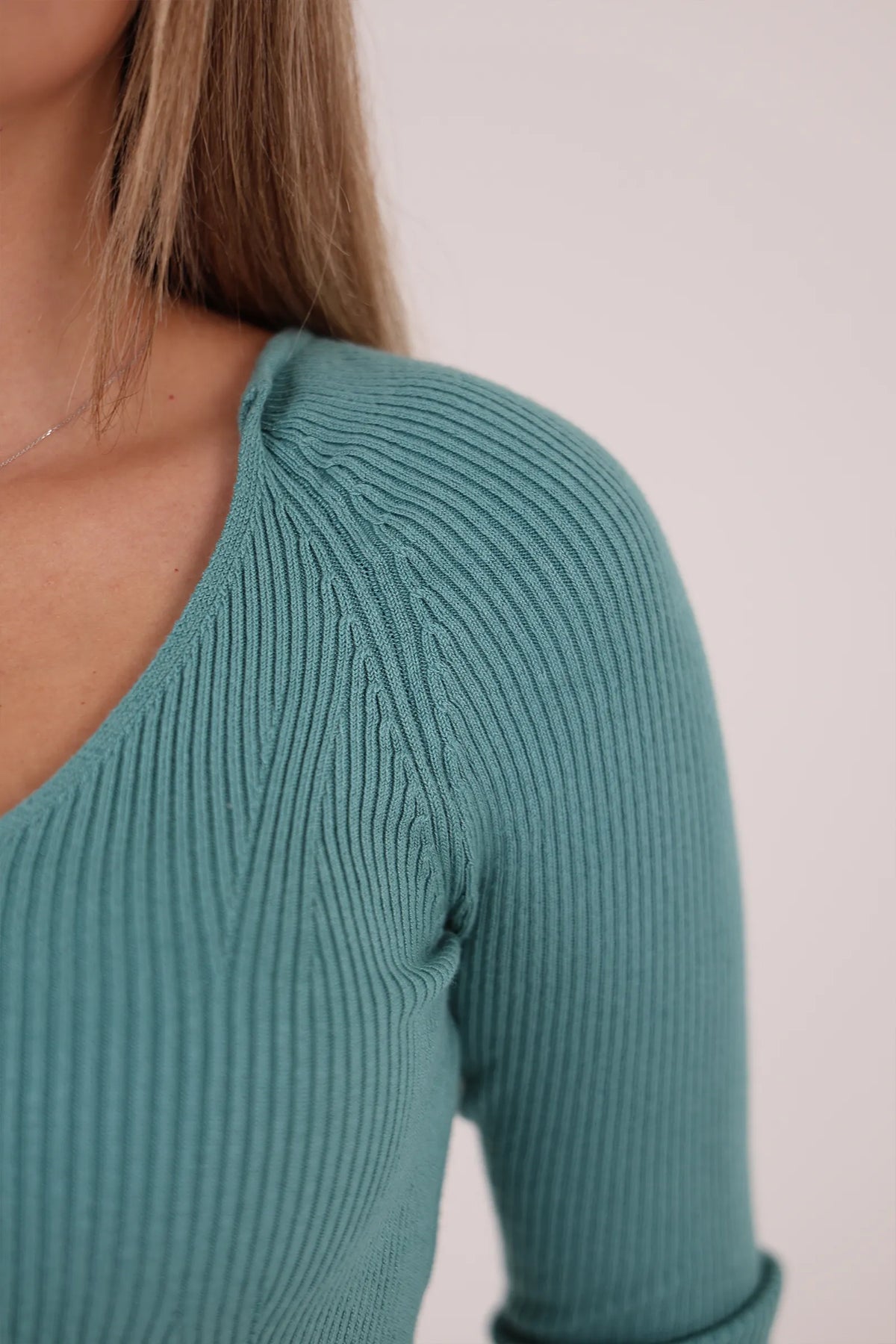 Bluze v-neck knit