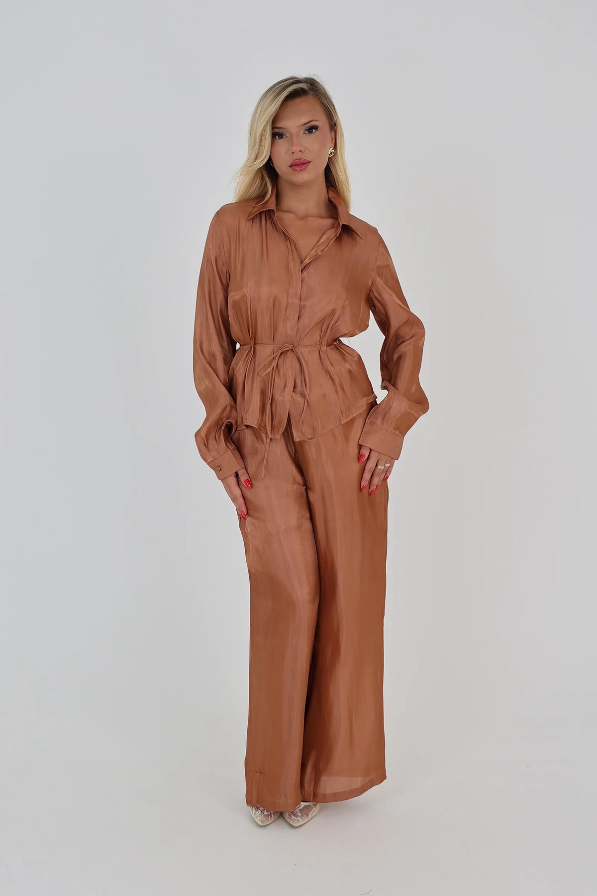 Pantallona silk look