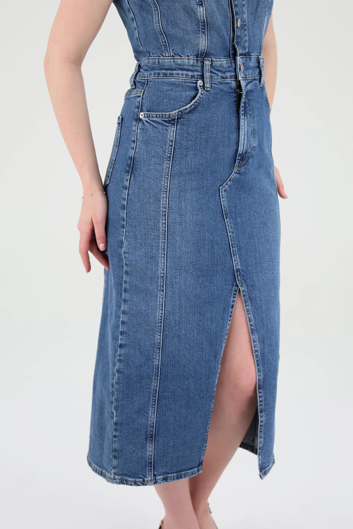 Fustan jeans