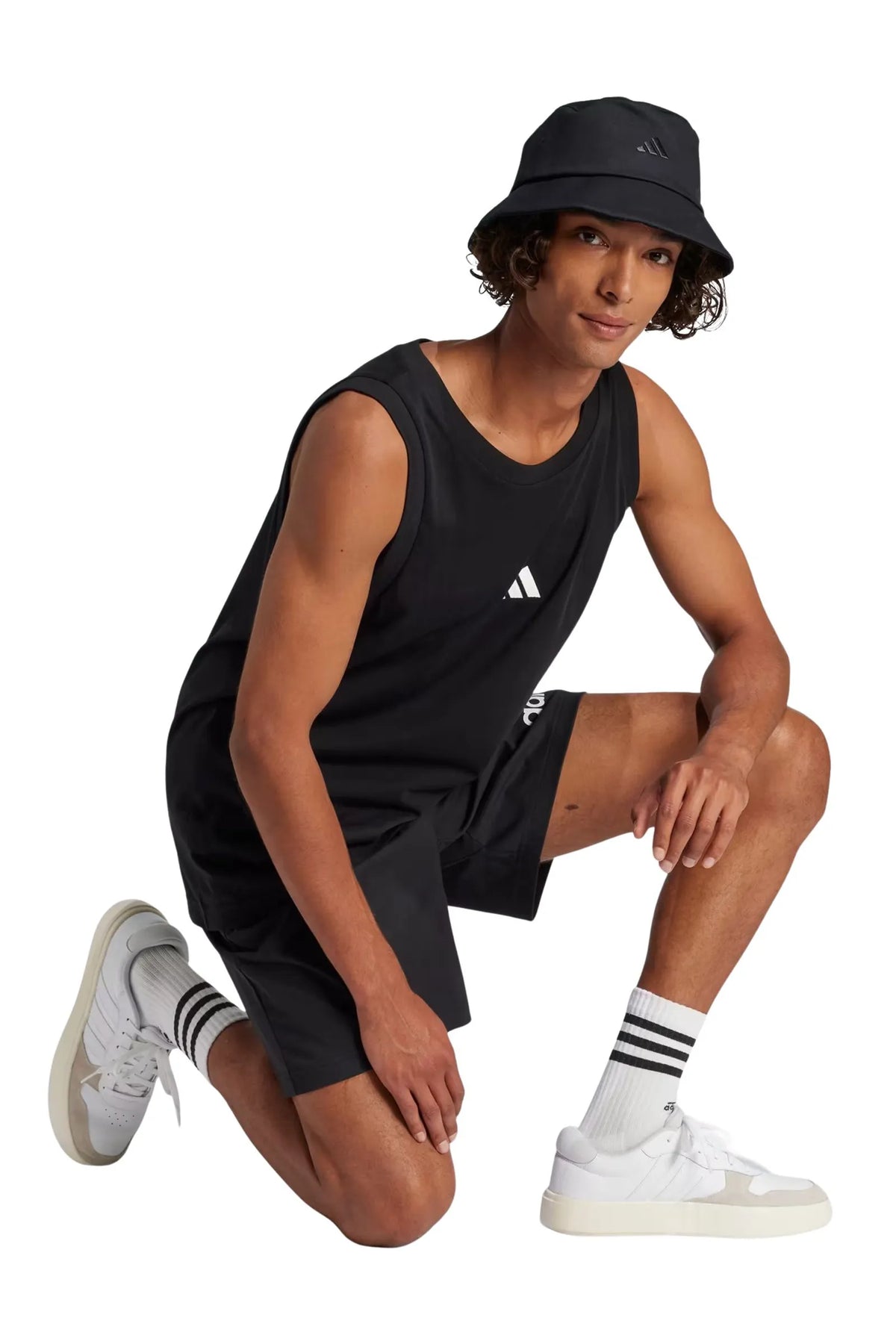 Maice adidas essentials small logo tanks top JE8986