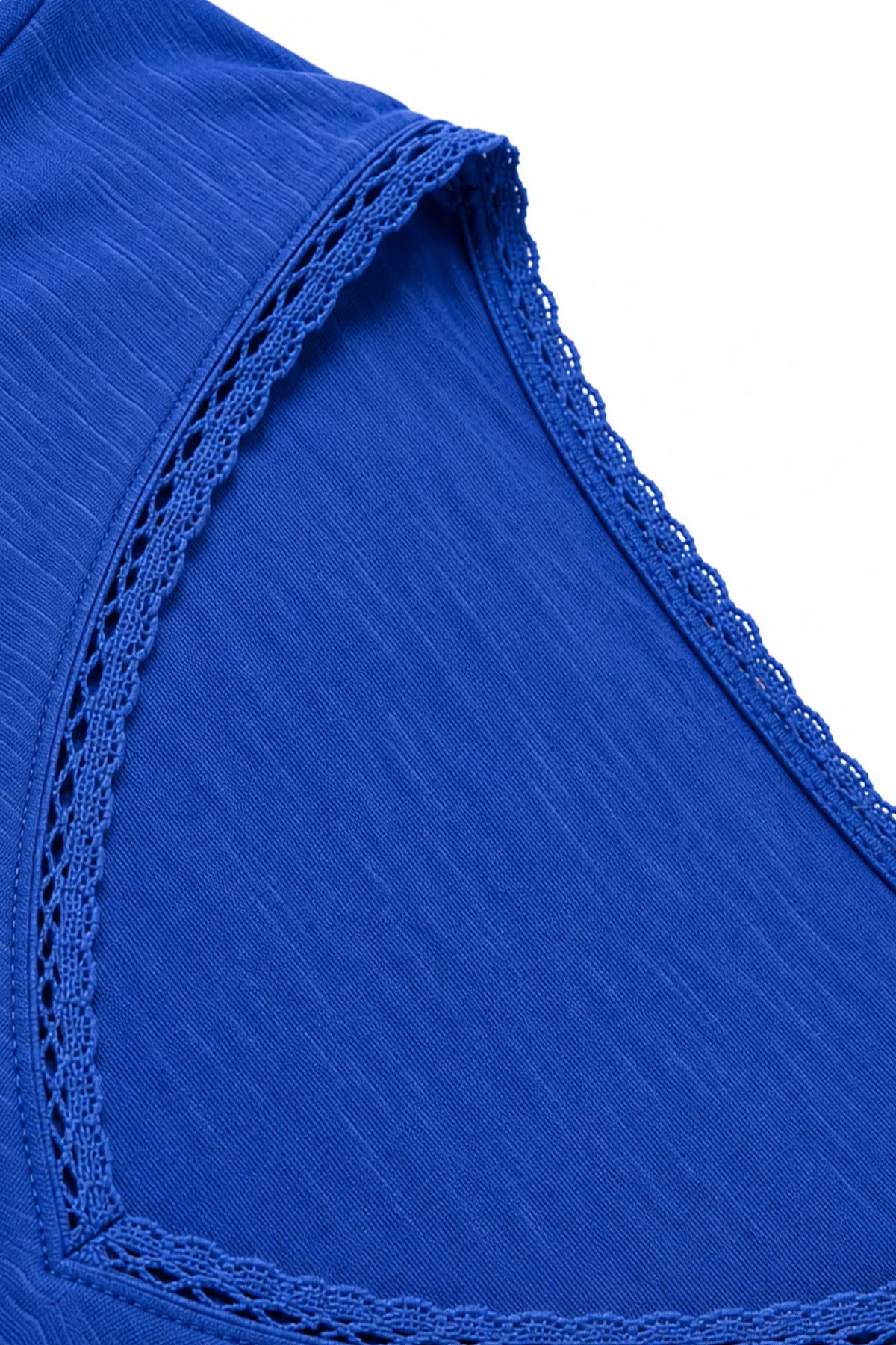 Maice v neck tee