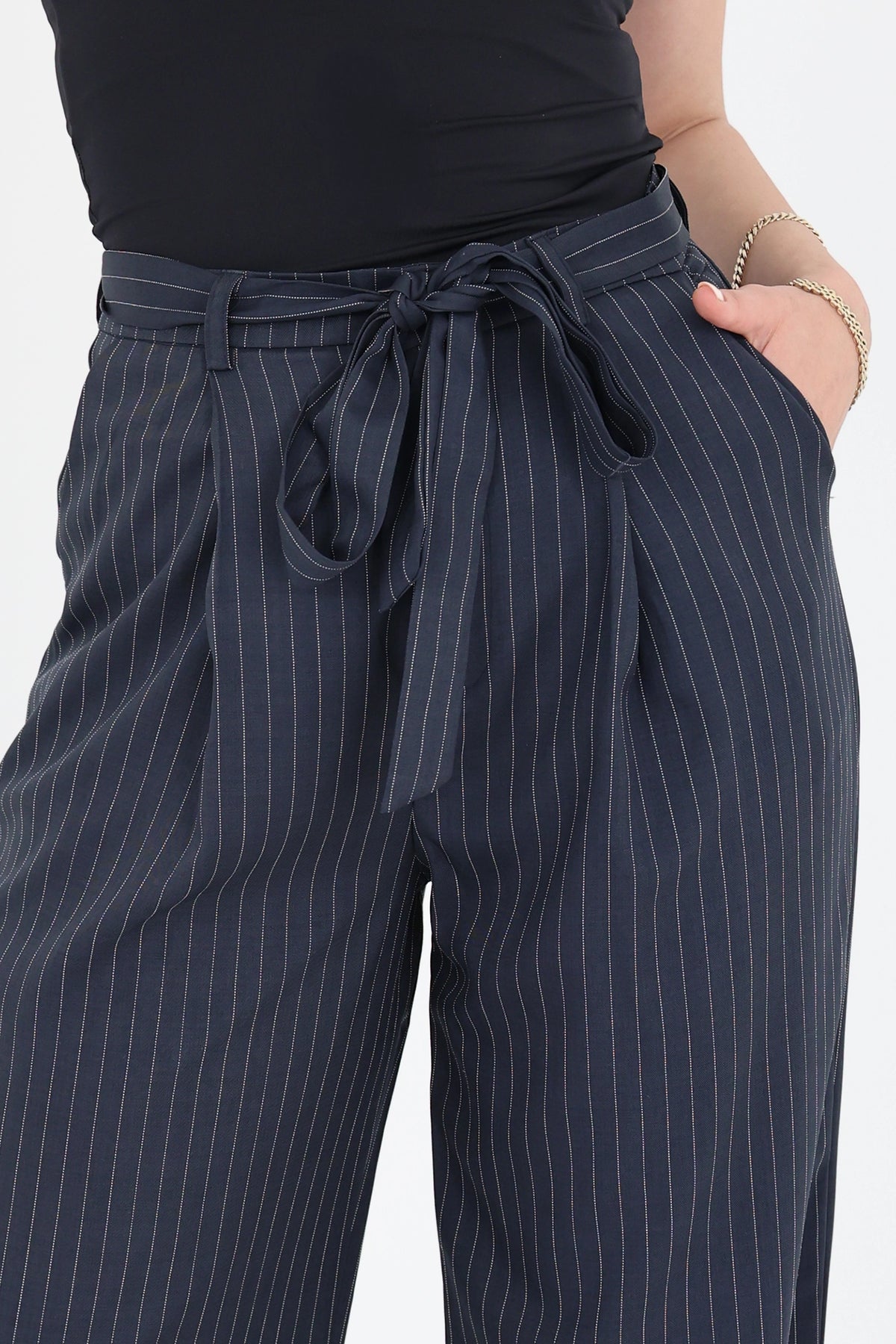 Pantallona tie waist